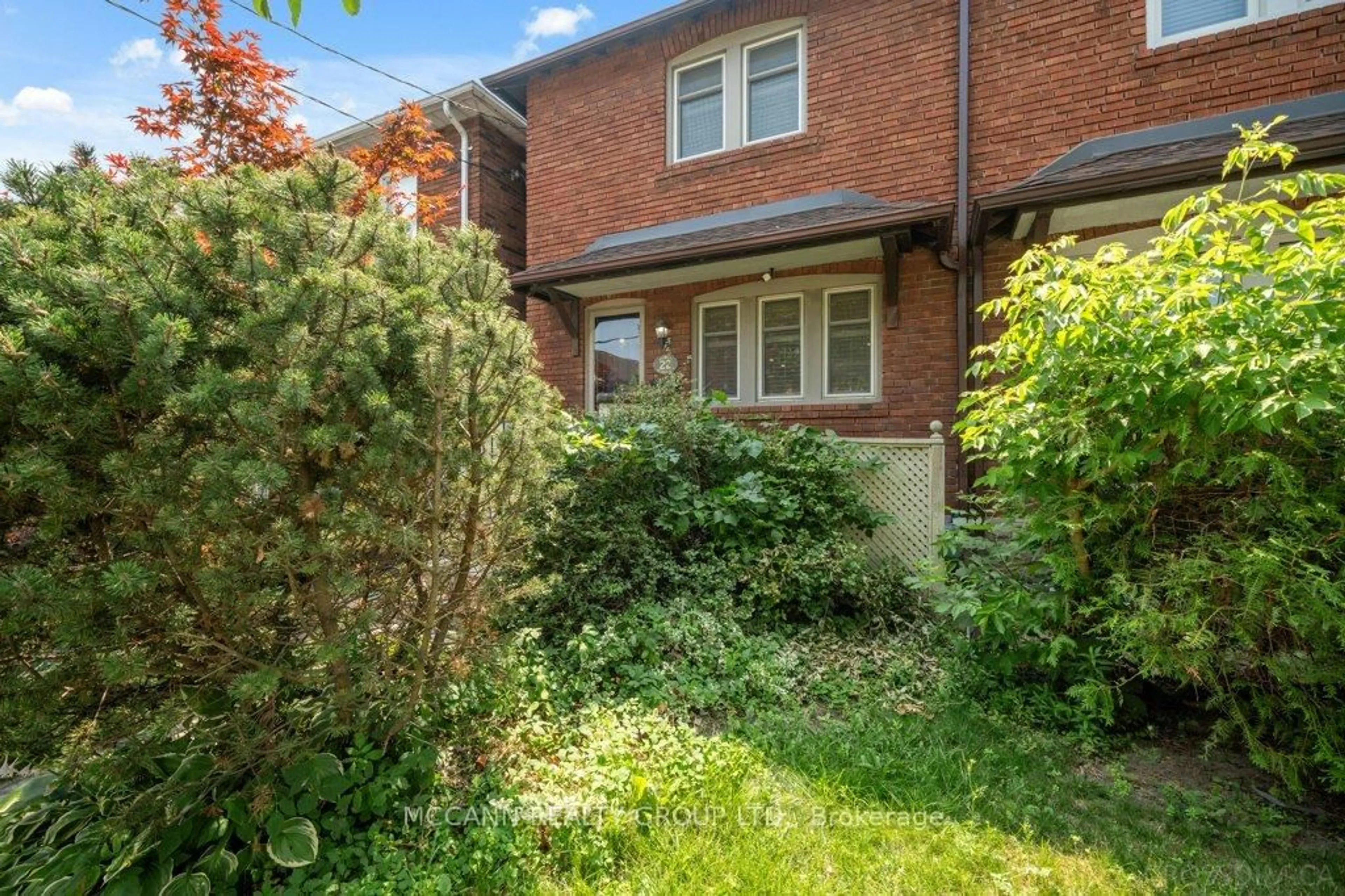 Unknown for 22 Jedburgh Rd, Toronto Ontario M5M 3J6