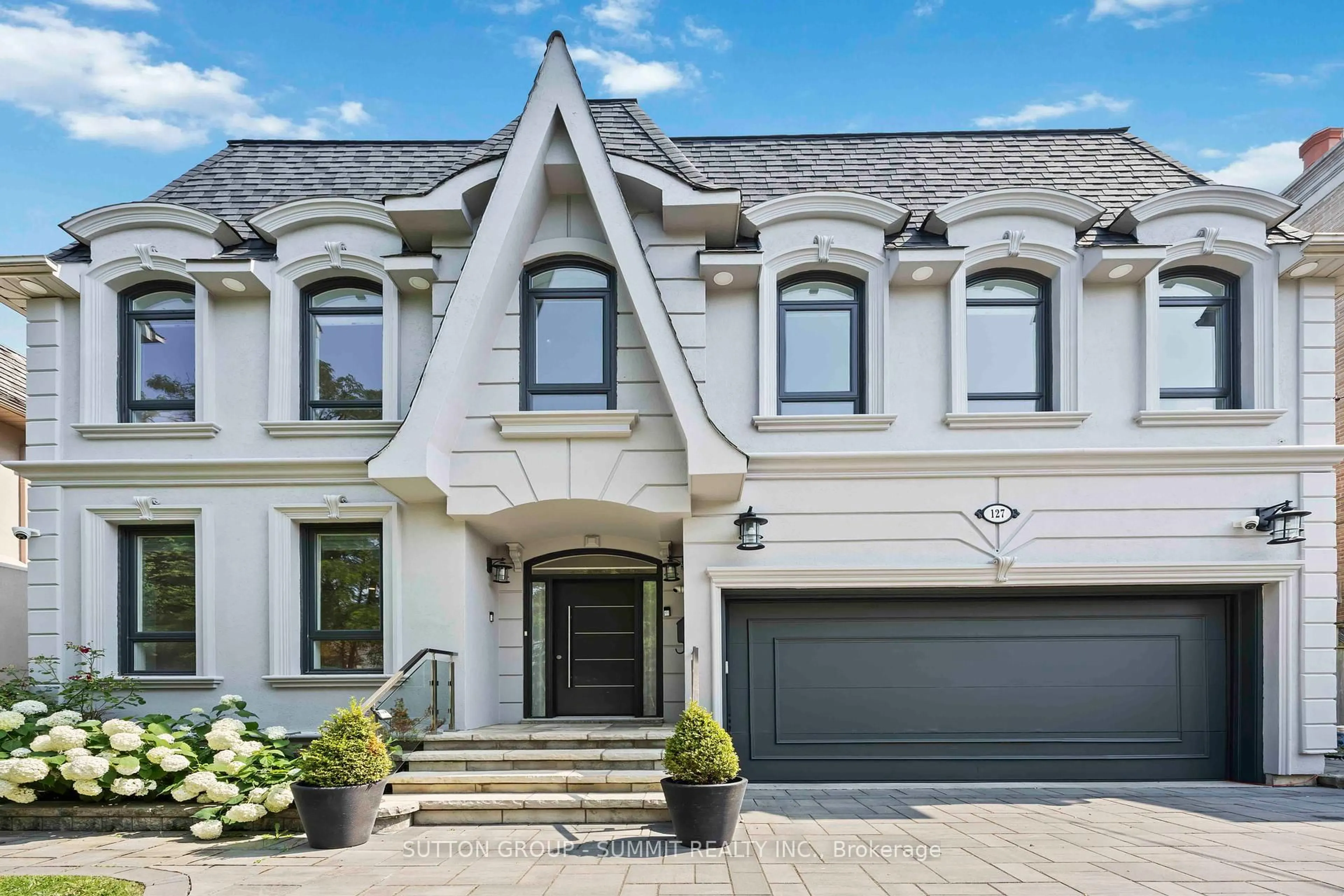Home with brick exterior material, street for 127 Munro Blvd, Toronto Ontario M2P 1C7