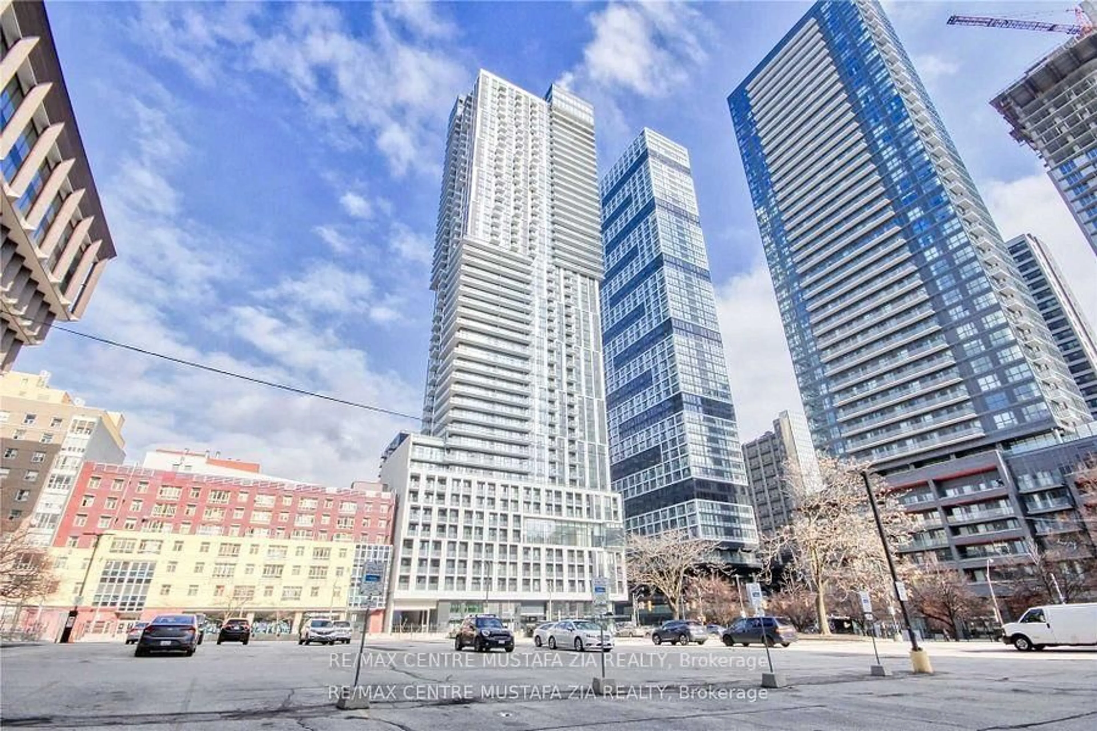 Unknown for 251 Jarvis St #1630, Toronto Ontario M5A 4R6