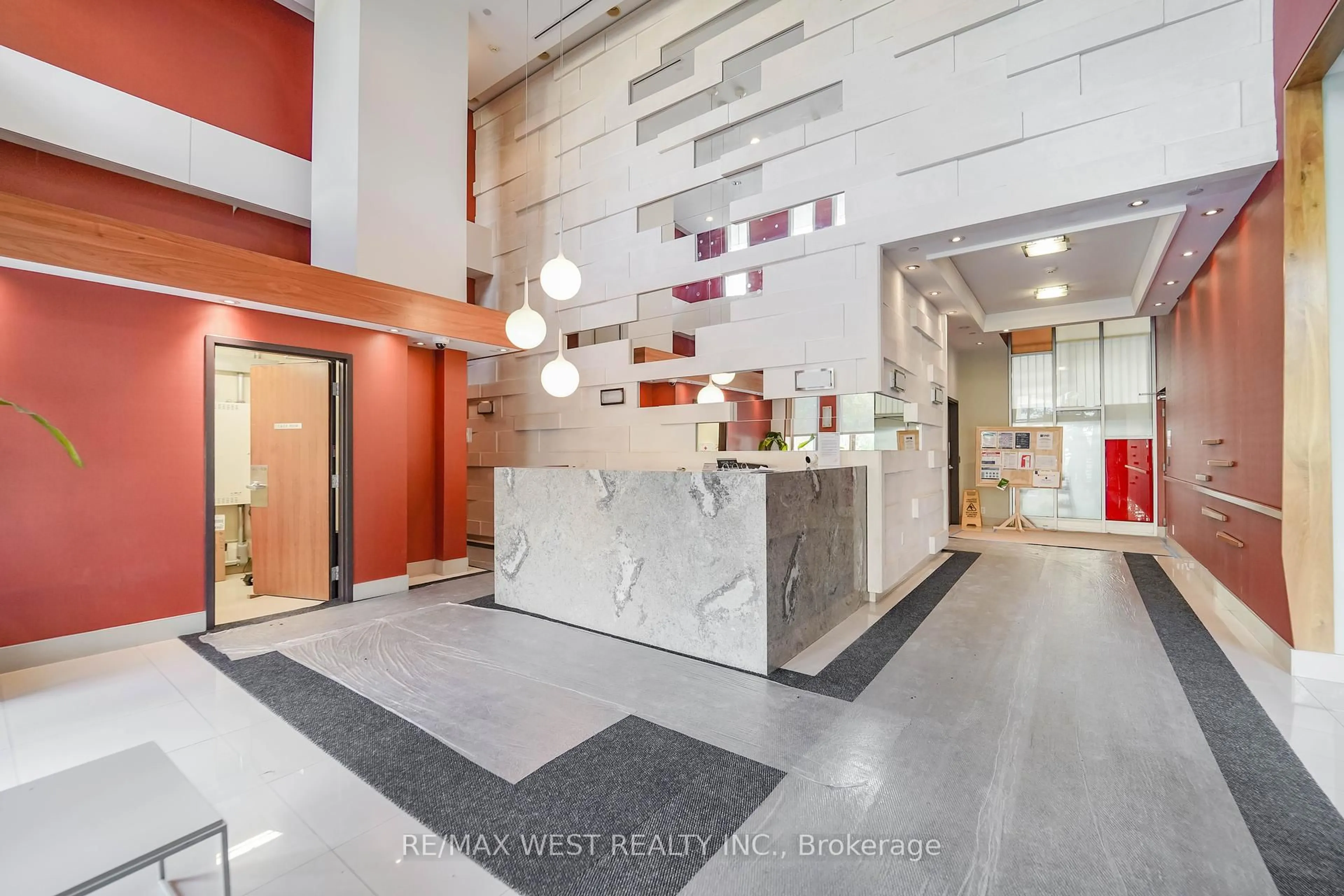 Lobby for 30 Canterbury Pl #507, Toronto Ontario M2N 0B9
