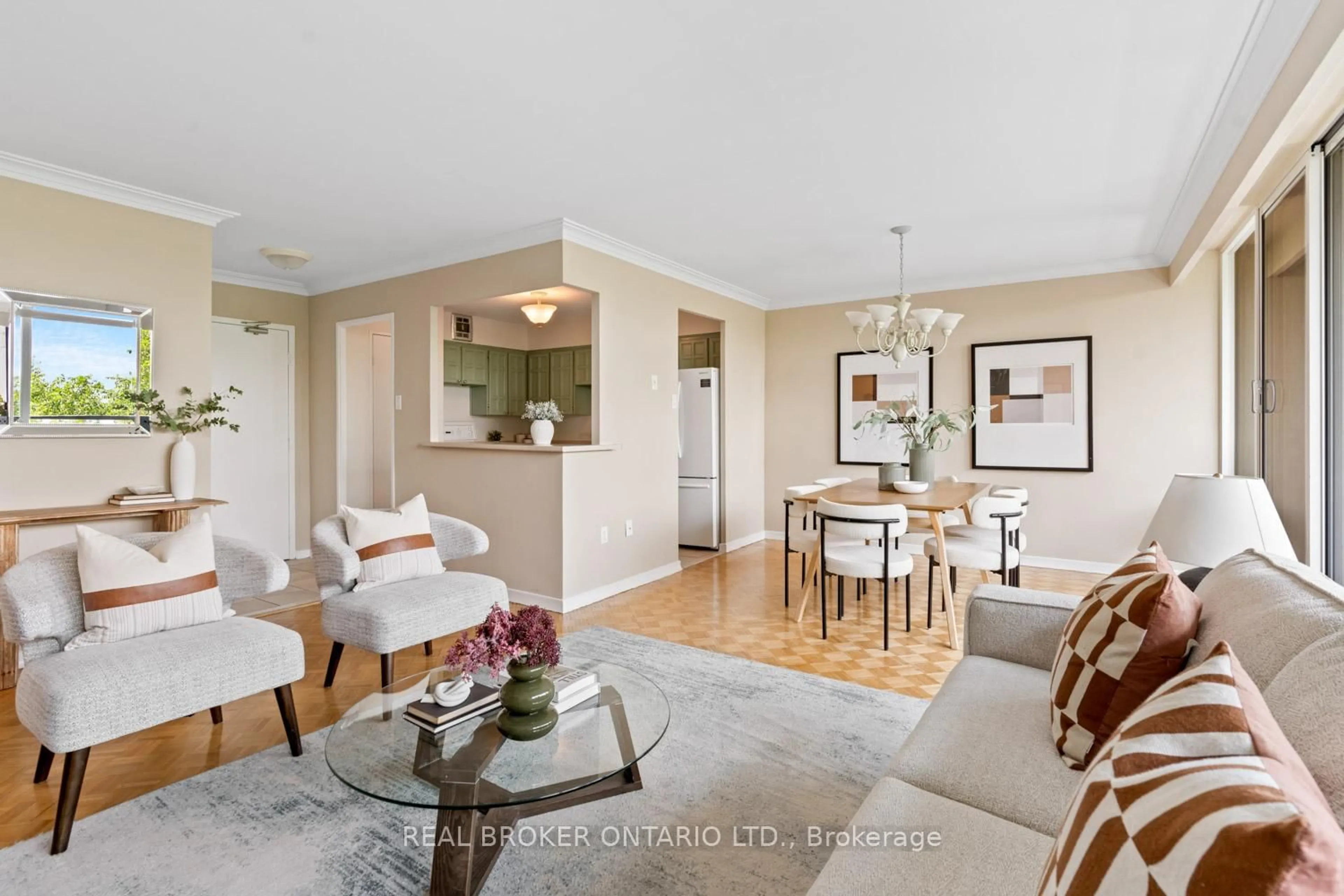 Dining room, unknown for 3555 Bathurst St #605, Toronto Ontario M6A 2Y8