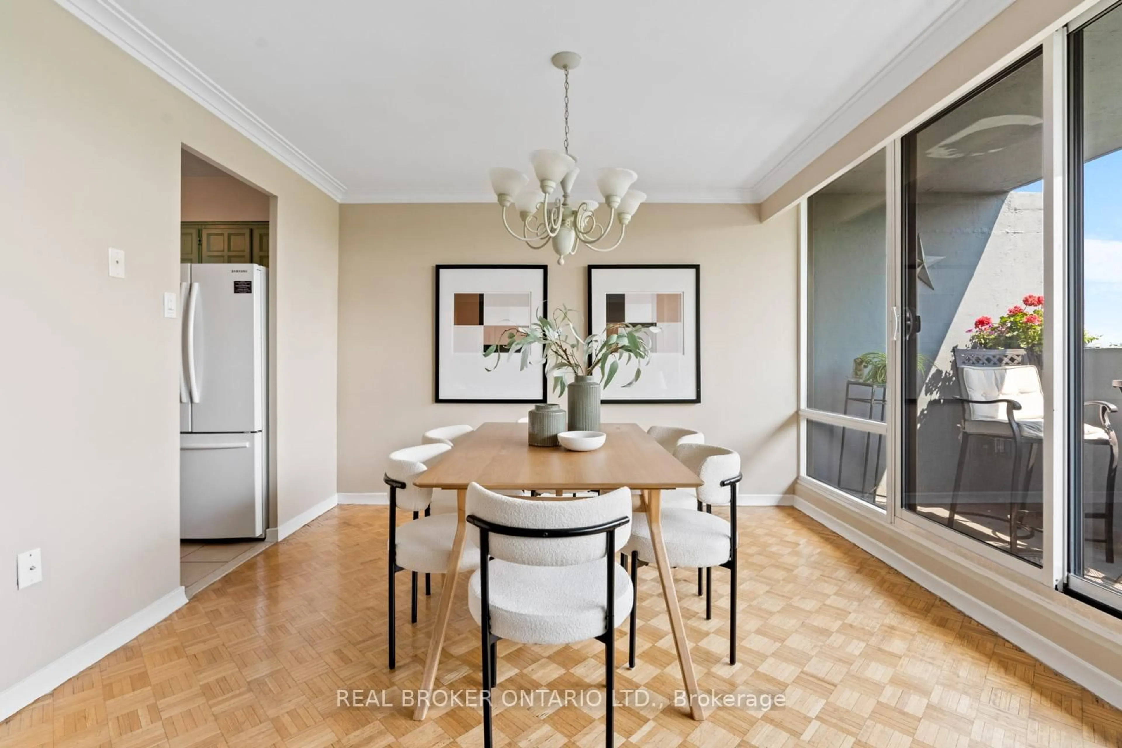 Dining room, unknown for 3555 Bathurst St #605, Toronto Ontario M6A 2Y8
