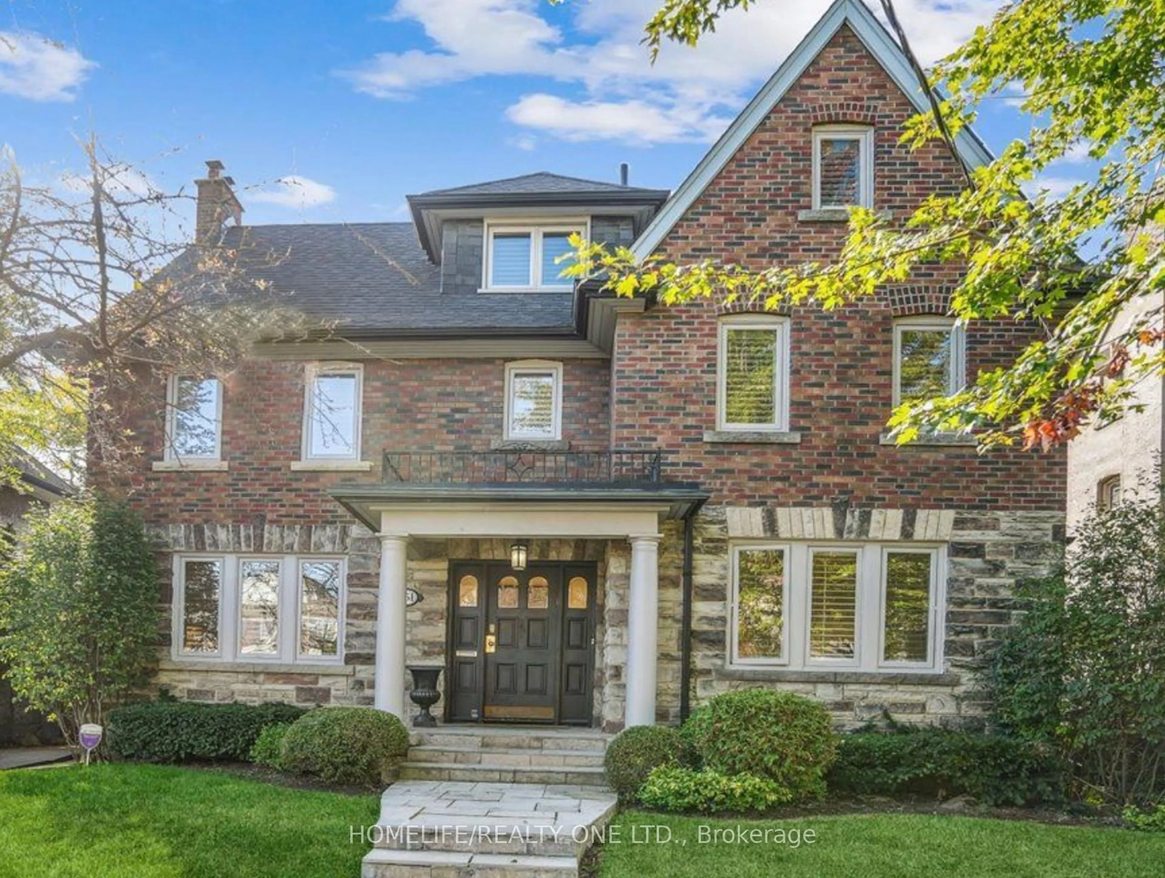 Home with brick exterior material, street for 251 Lytton Blvd, Toronto Ontario M5N 1R7