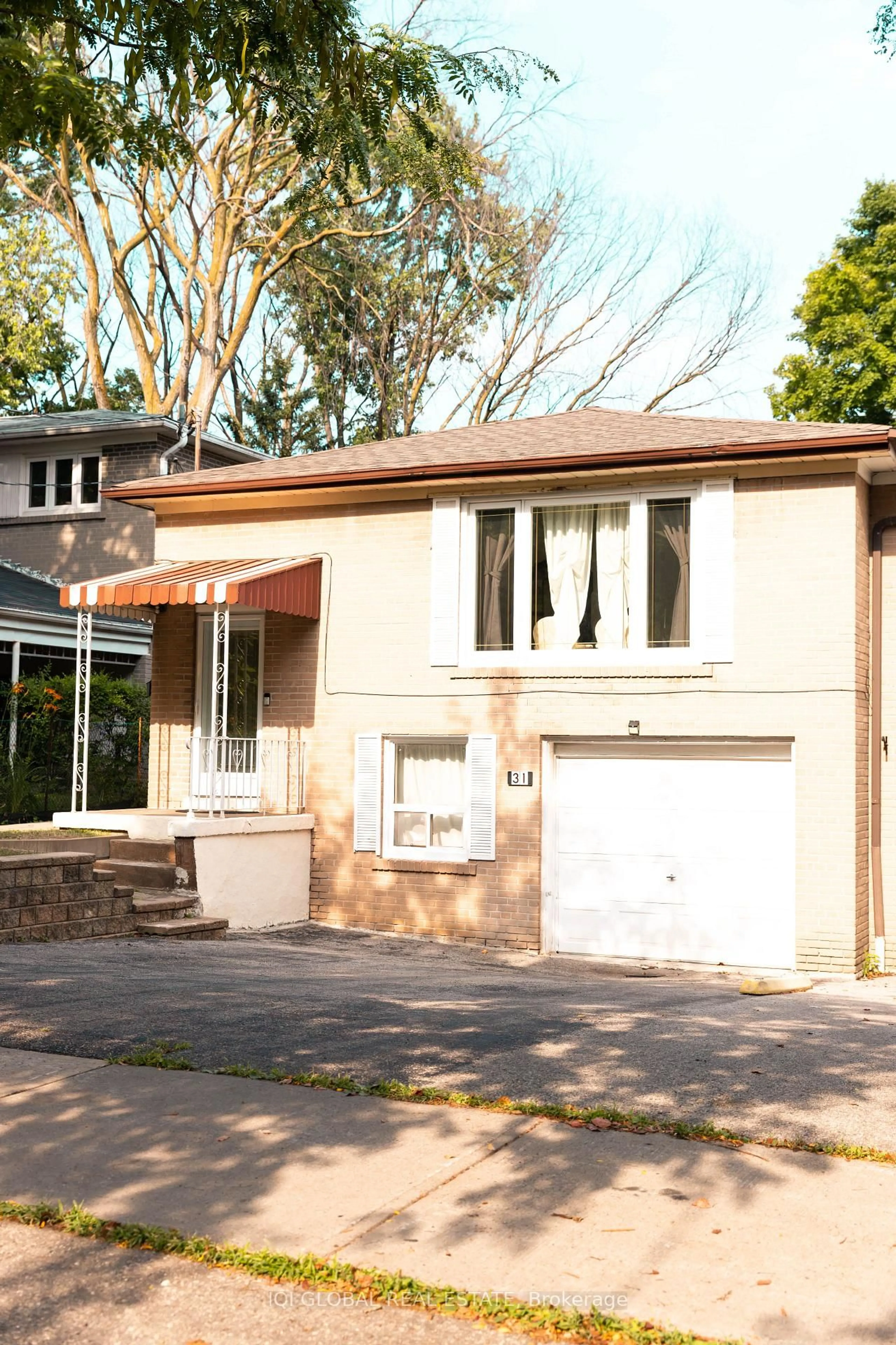 Home with brick exterior material, street for 31 REGATTA CRES Cres, Toronto Ontario M2R 2X7