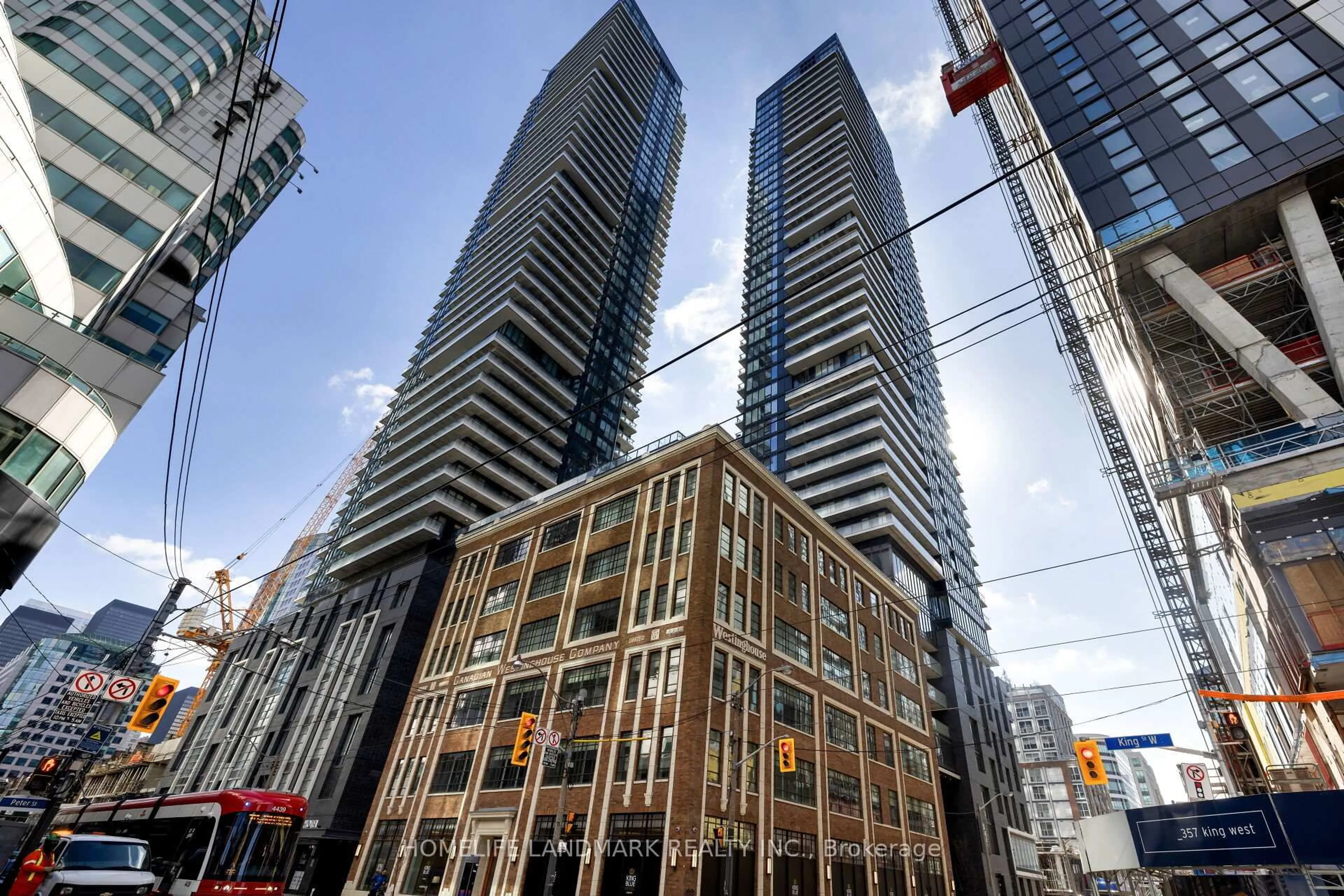 Unknown for 115 Blue Jays Way #PH5001, Toronto Ontario M5V 0N4