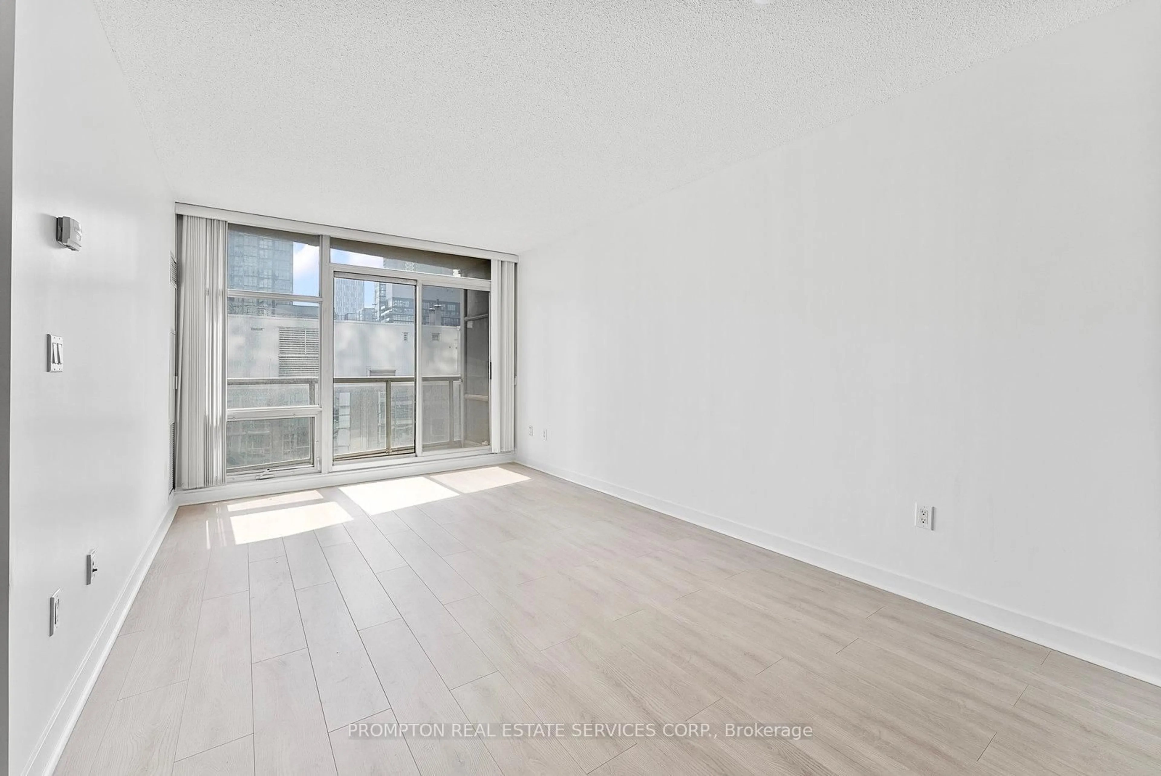 A pic of a room for 10 Navy Wharf Crt #1101, Toronto Ontario M5V 3V2