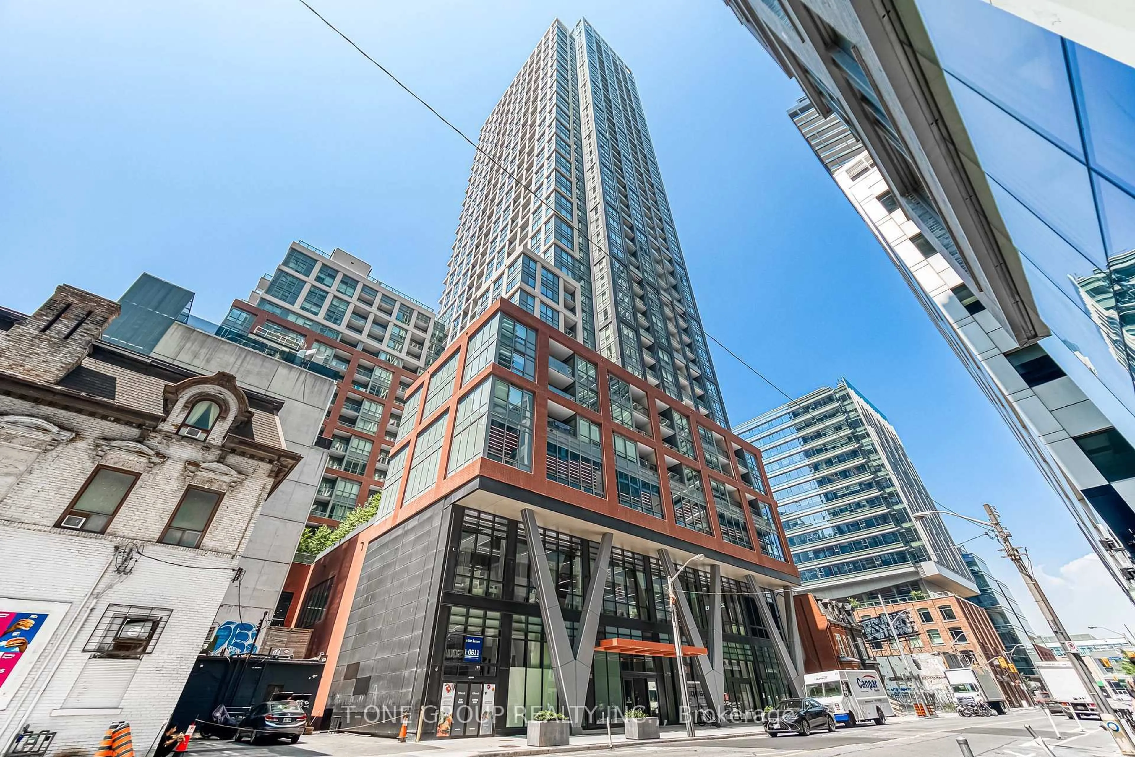 Patio, unknown for 108 Peter St #4311, Toronto Ontario M5V 0W2