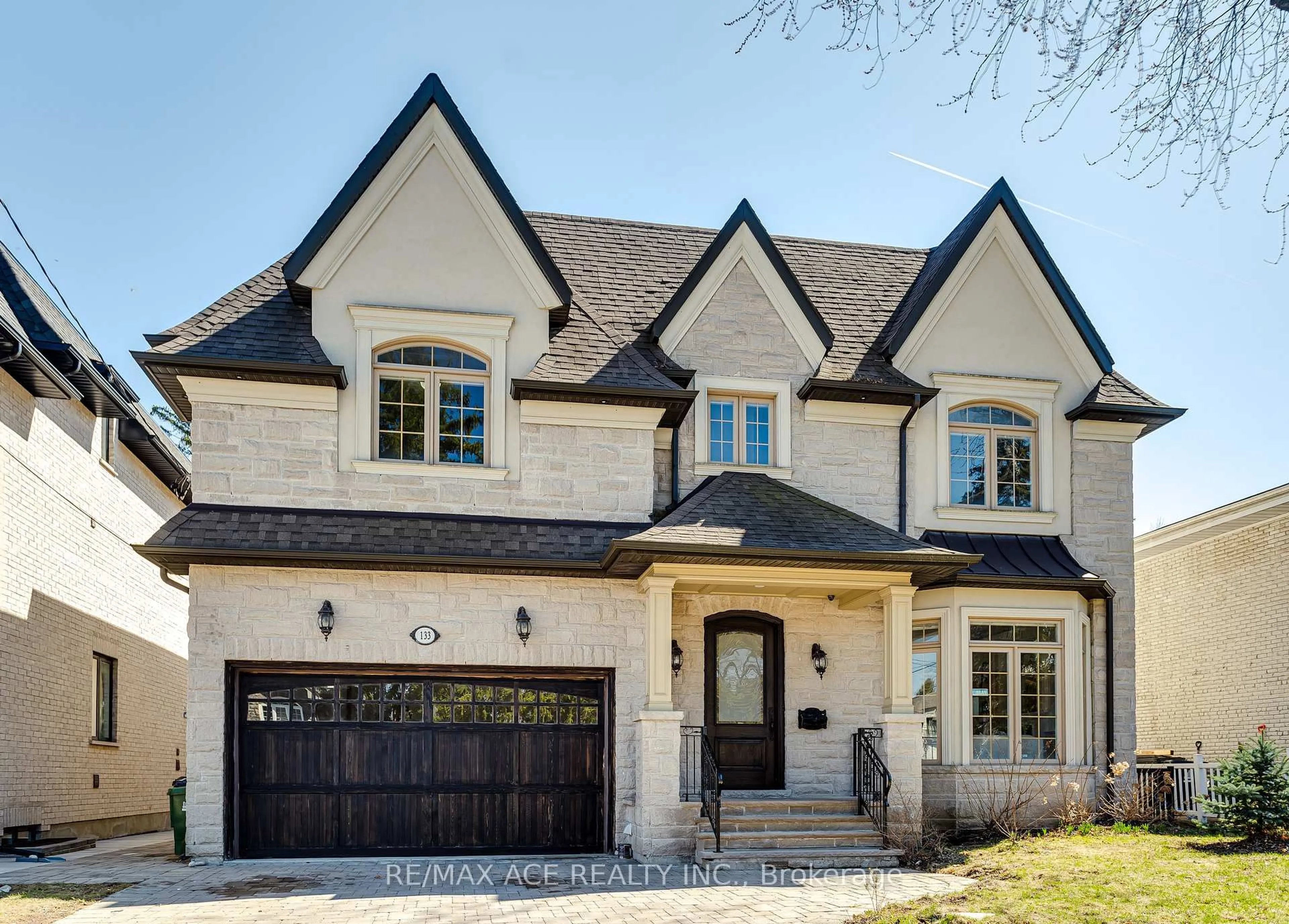 Home with brick exterior material, street for 133 Park Home Ave, Toronto Ontario M2N 1W7