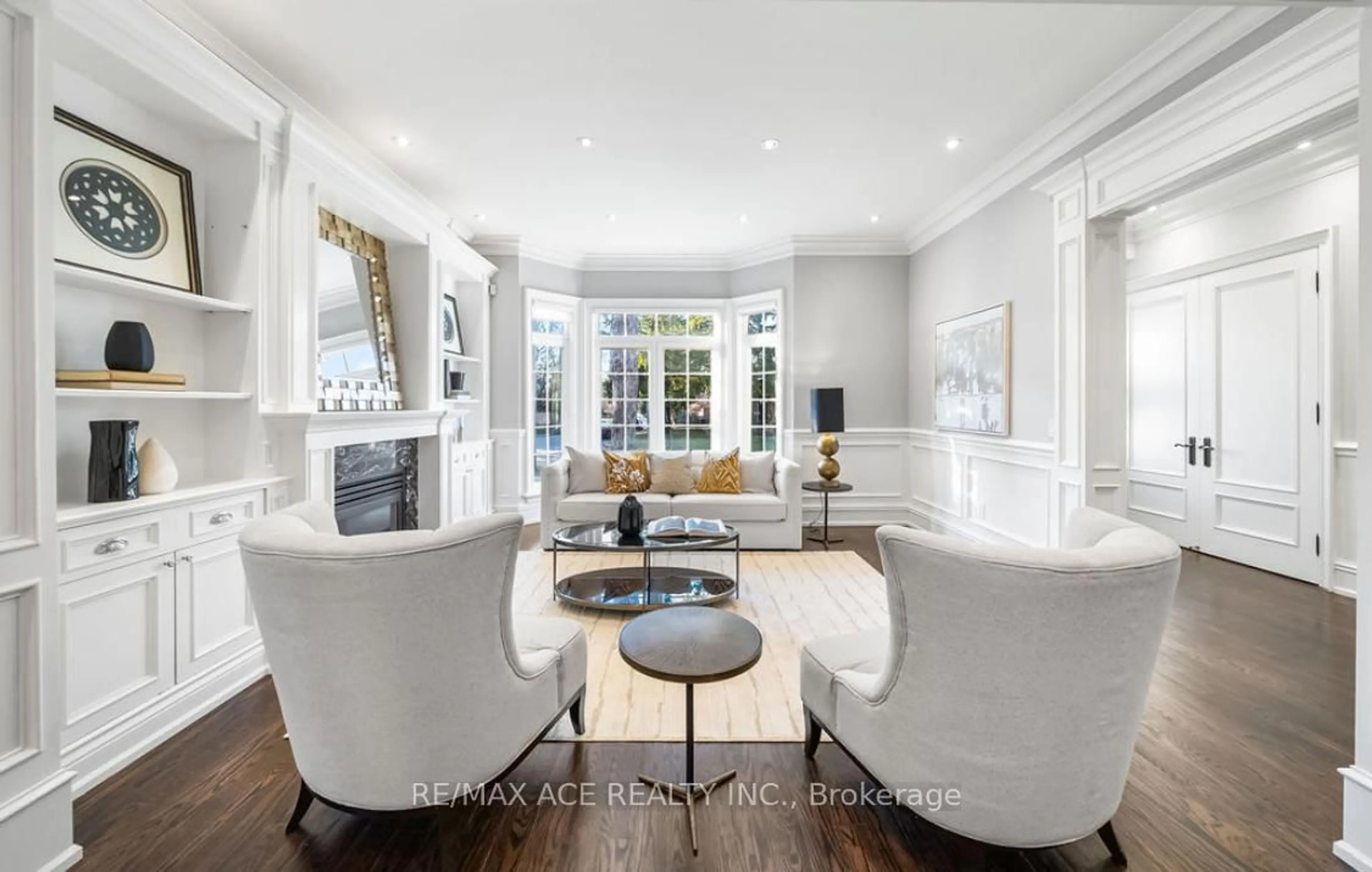 Living room with furniture, unknown for 133 Park Home Ave, Toronto Ontario M2N 1W7