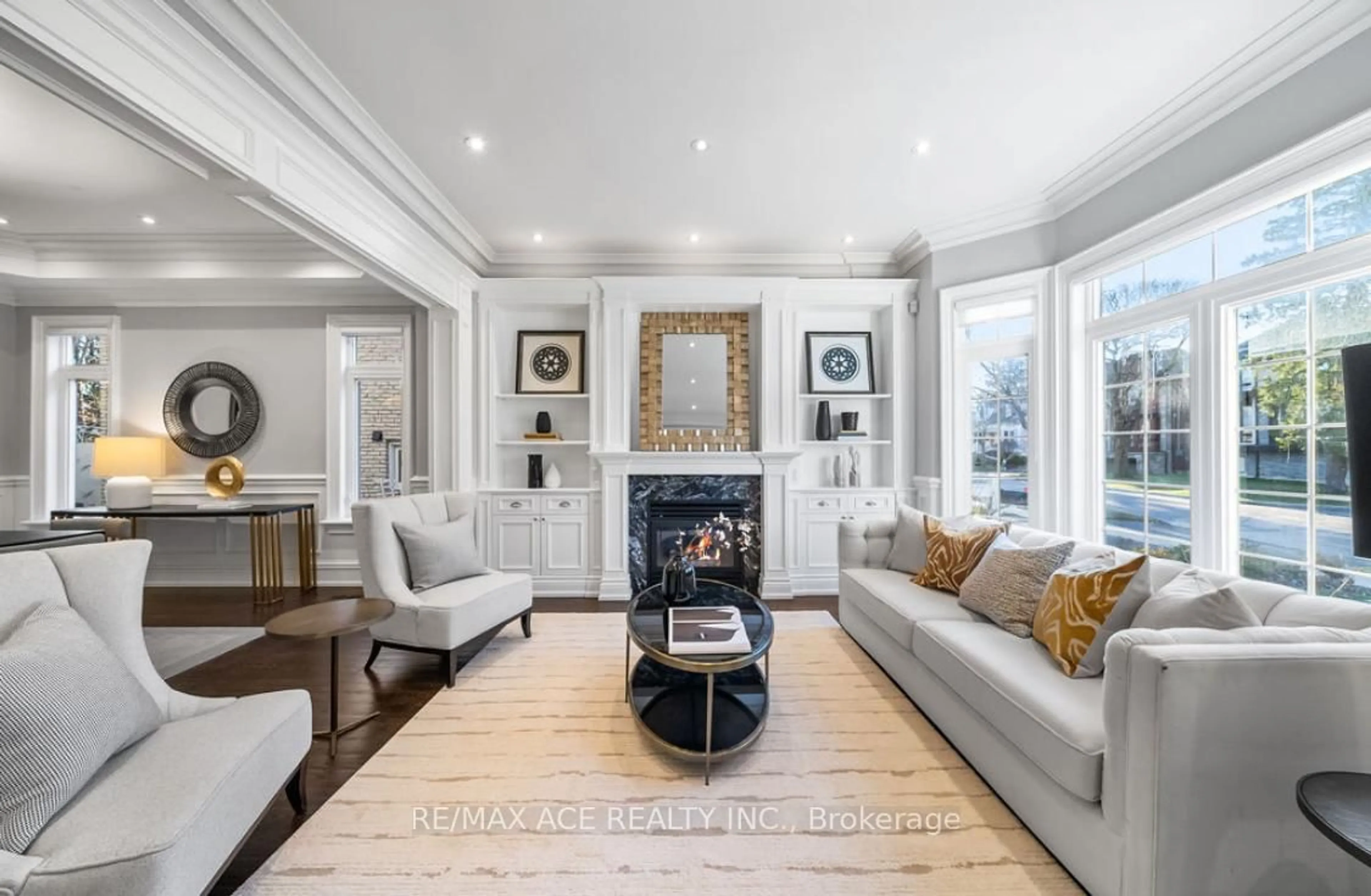 Living room with furniture, unknown for 133 Park Home Ave, Toronto Ontario M2N 1W7