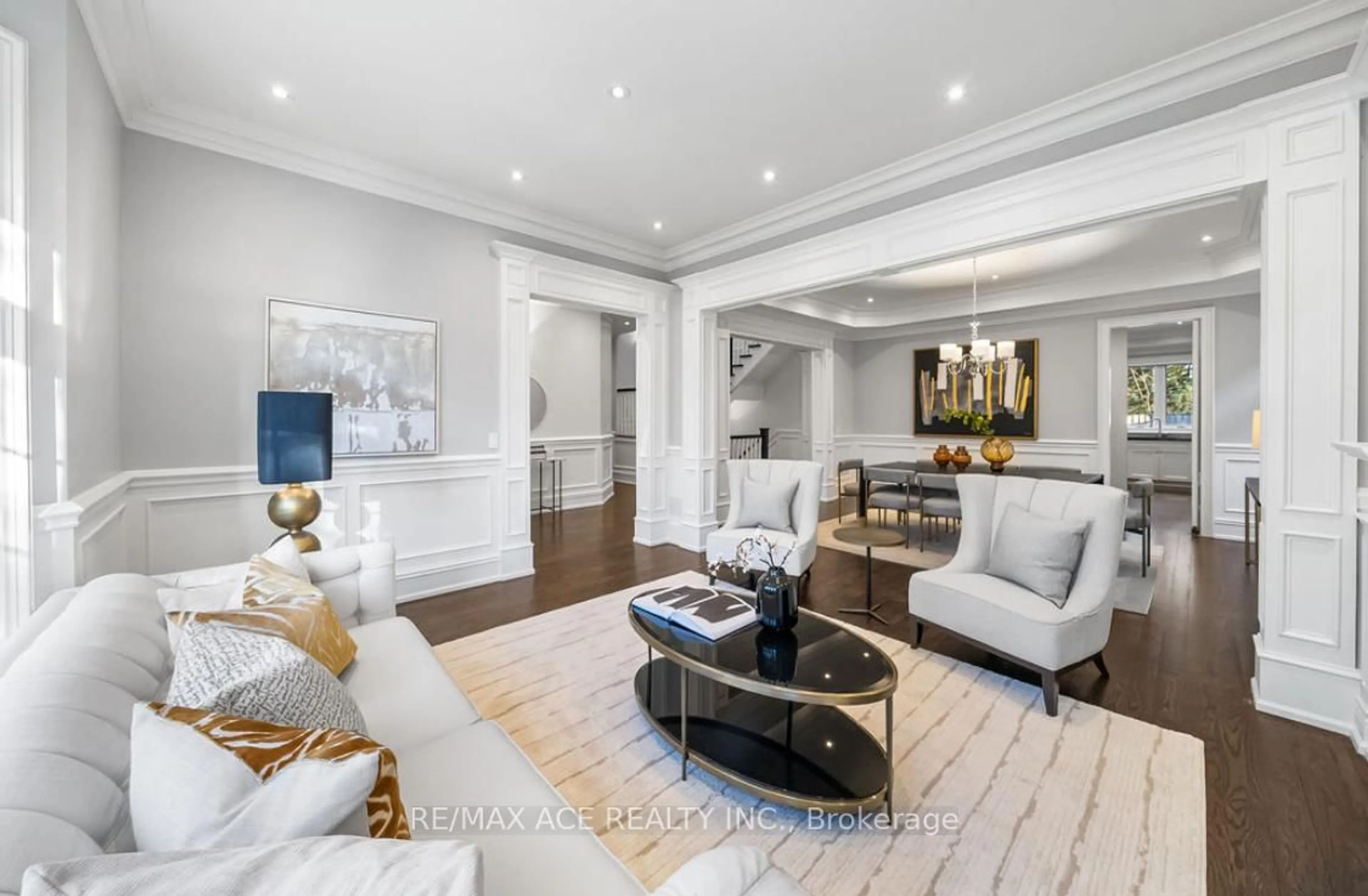 Living room with furniture, unknown for 133 Park Home Ave, Toronto Ontario M2N 1W7