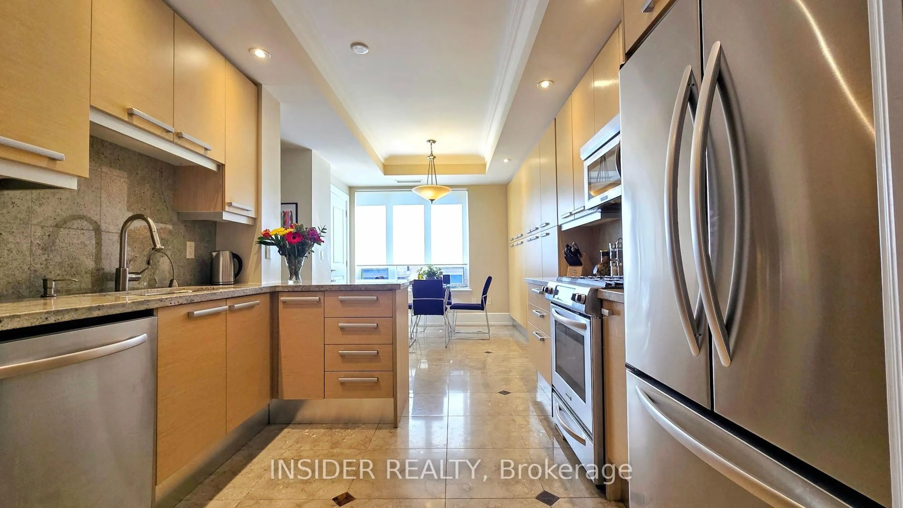 Unknown for 660 Sheppard Ave #305, Toronto Ontario M2K 3E5