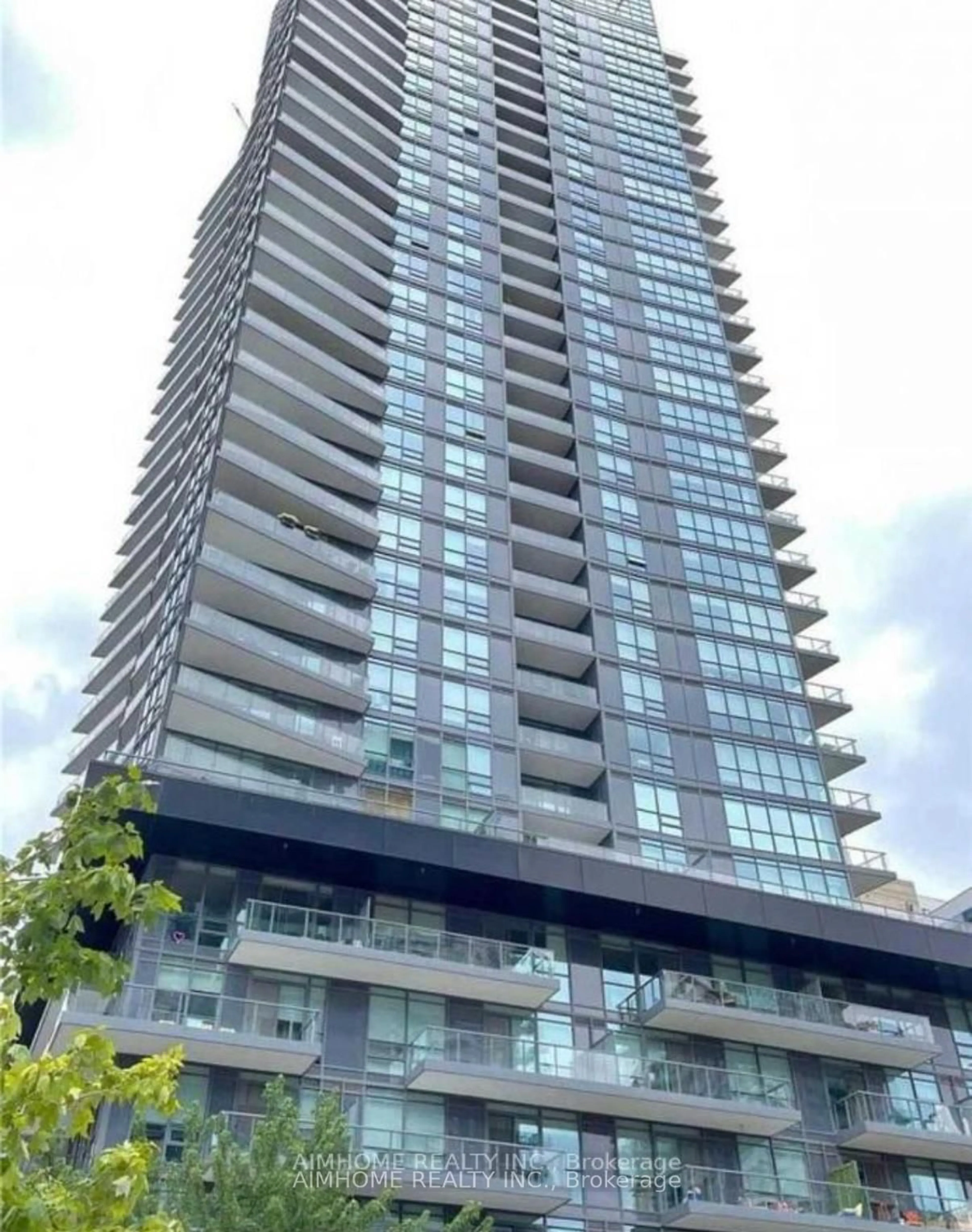 Unknown for 30 Roehampton Ave #2011, Toronto Ontario M4P 1R2