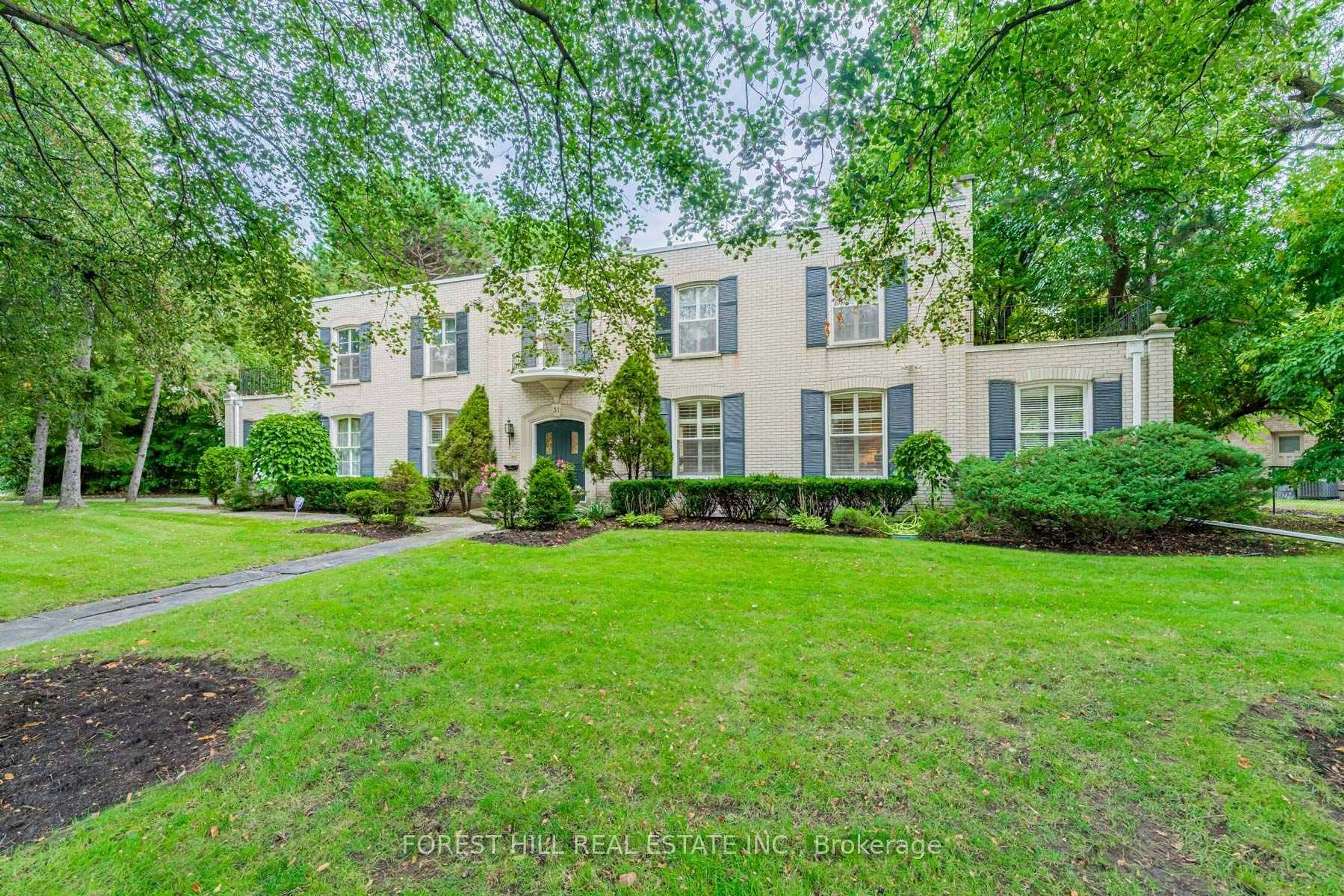 Home with brick exterior material, street for 31 Fifeshire Rd, Toronto Ontario M2L 2G4
