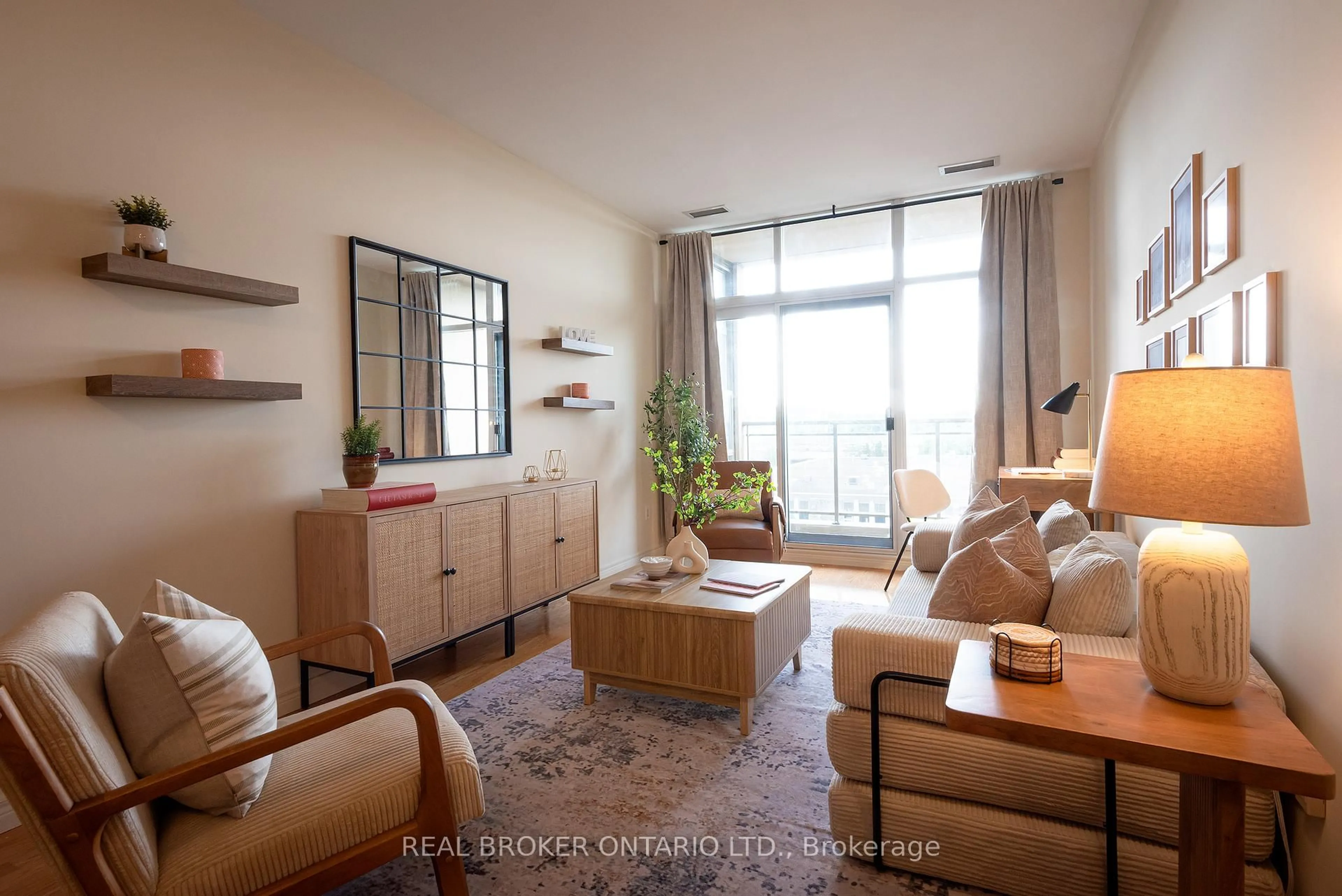 Living room with furniture, unknown for 1 Leaside Park Dr #404, Toronto Ontario M4H 1R1