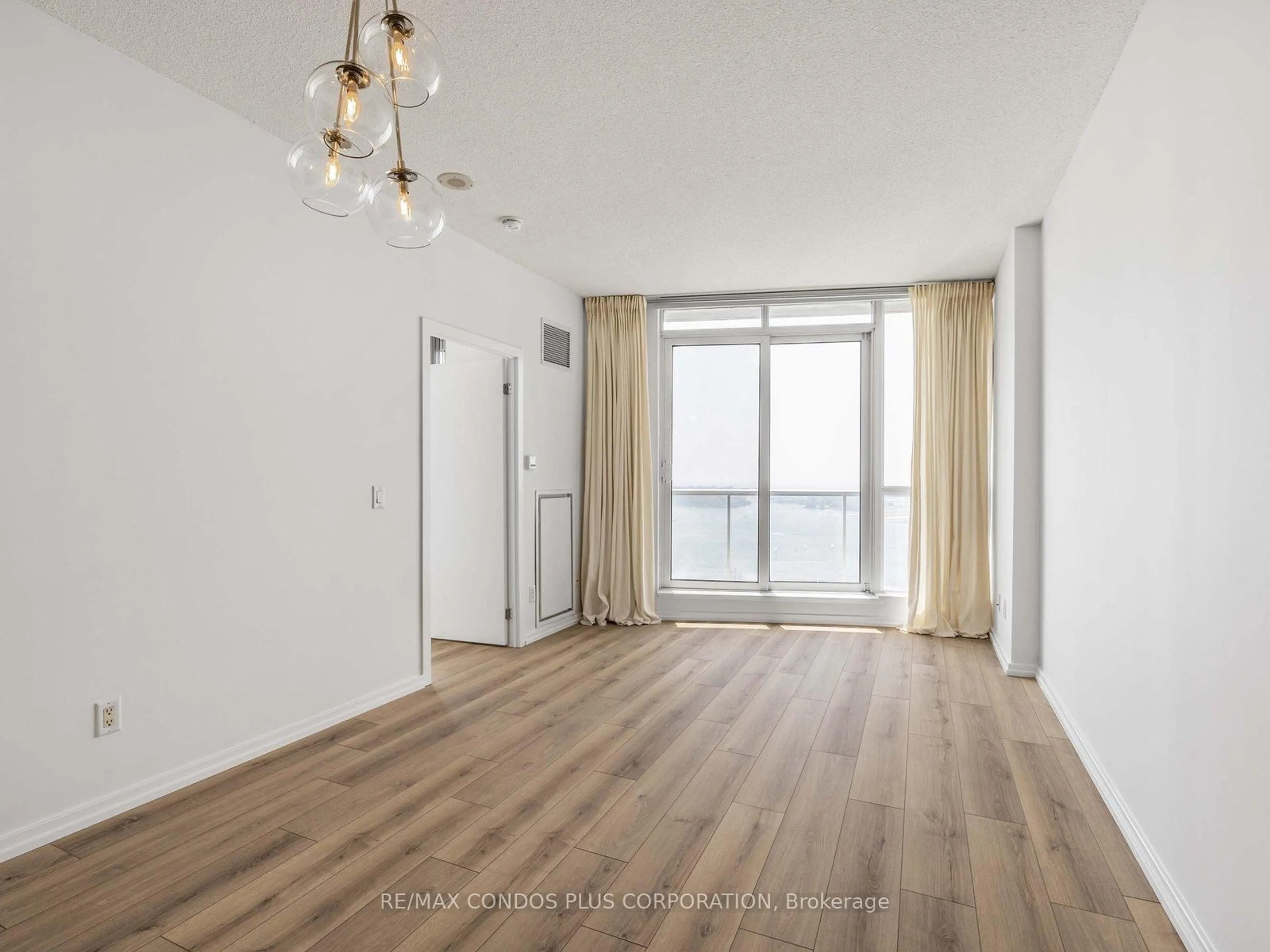 A pic of a room for 208 Queens Quay #2407, Toronto Ontario M5J 2Y5
