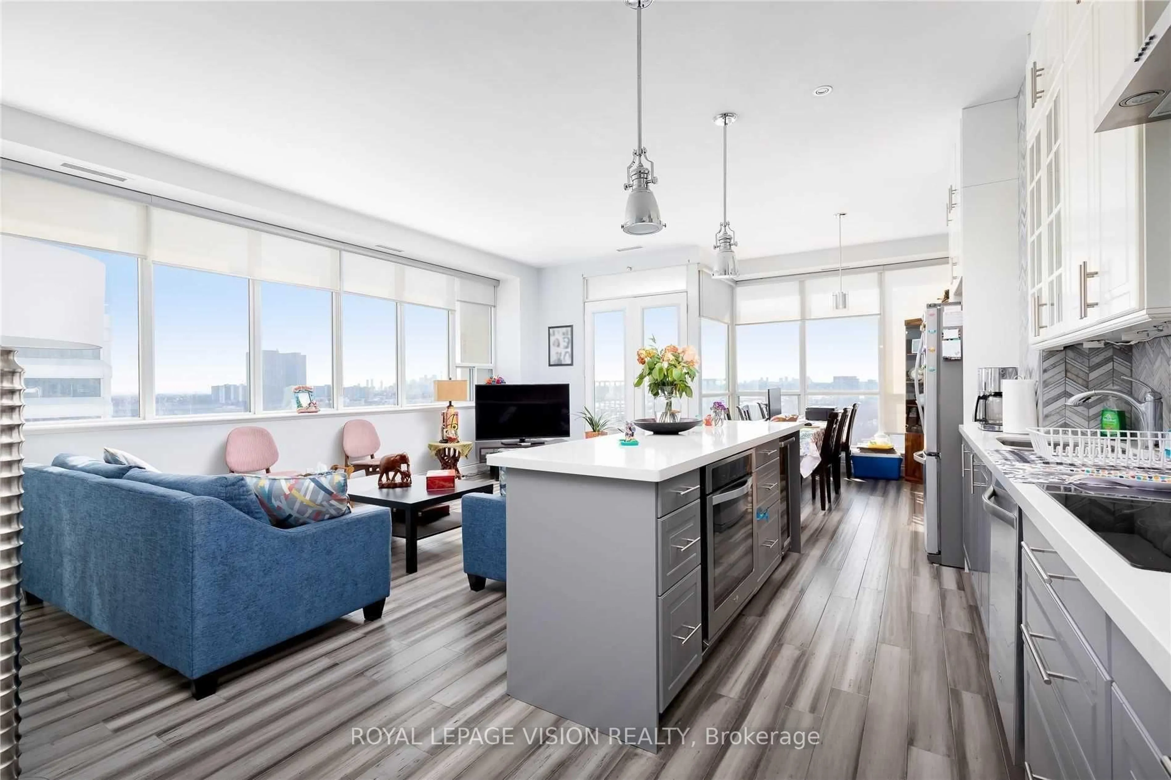 Open concept kitchen, unknown for 797 Don Mills Rd #1402, Toronto Ontario M3C 1V1