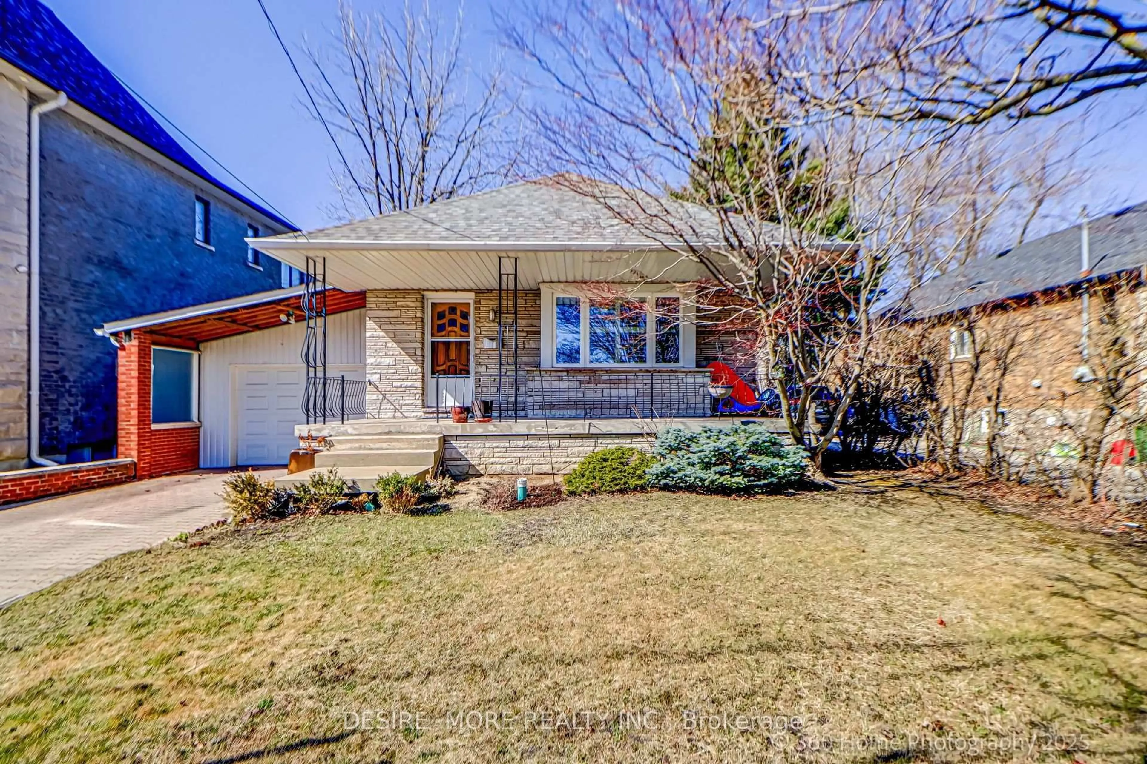 Unknown for 70 Ridgevale Dr, Toronto Ontario M6A 1L1