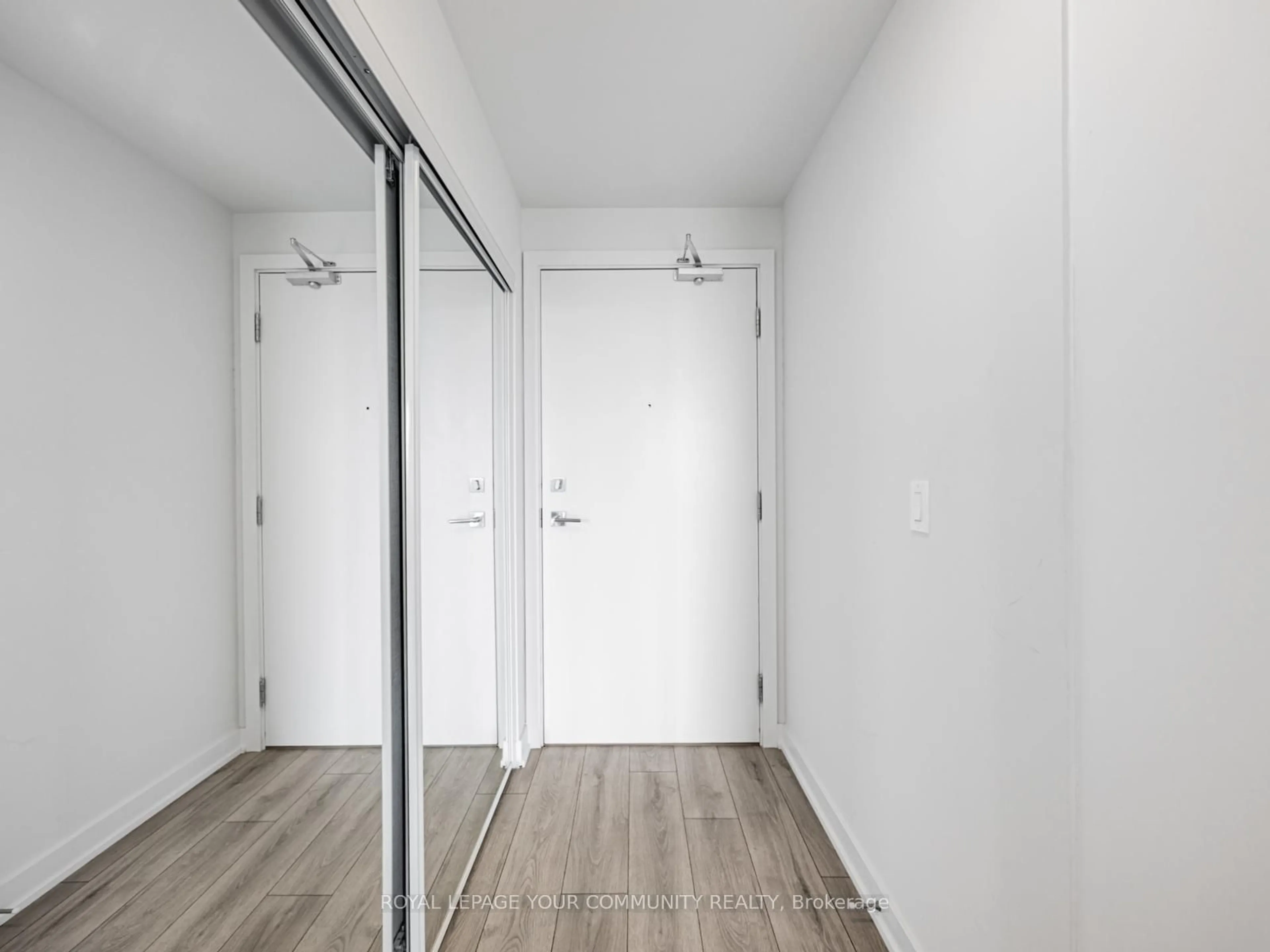 Unknown for 15 Ellerslie Ave #2405, Toronto Ontario M2N 0L7