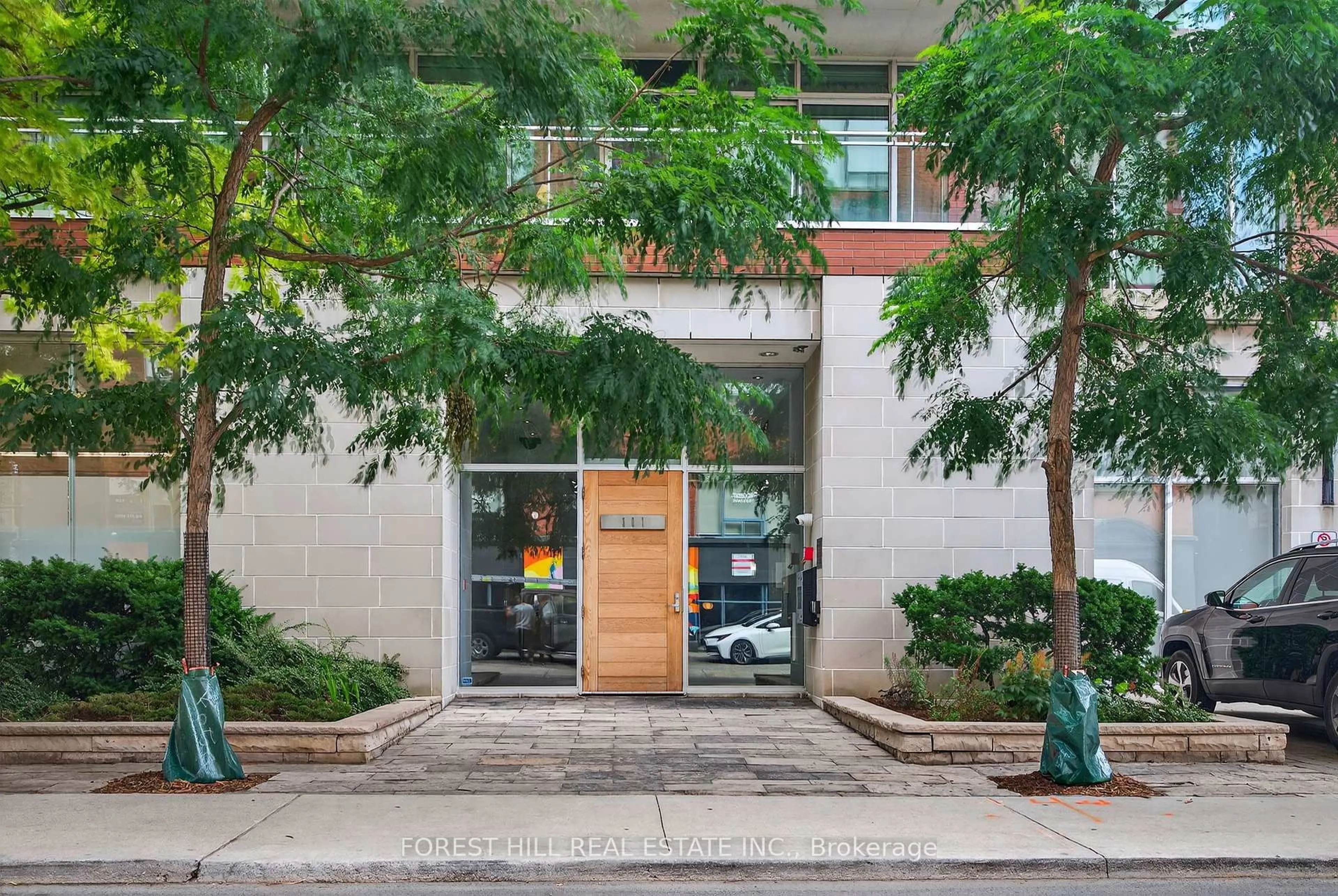 Unknown for 301 Markham St #505, Toronto Ontario M6J 3X2
