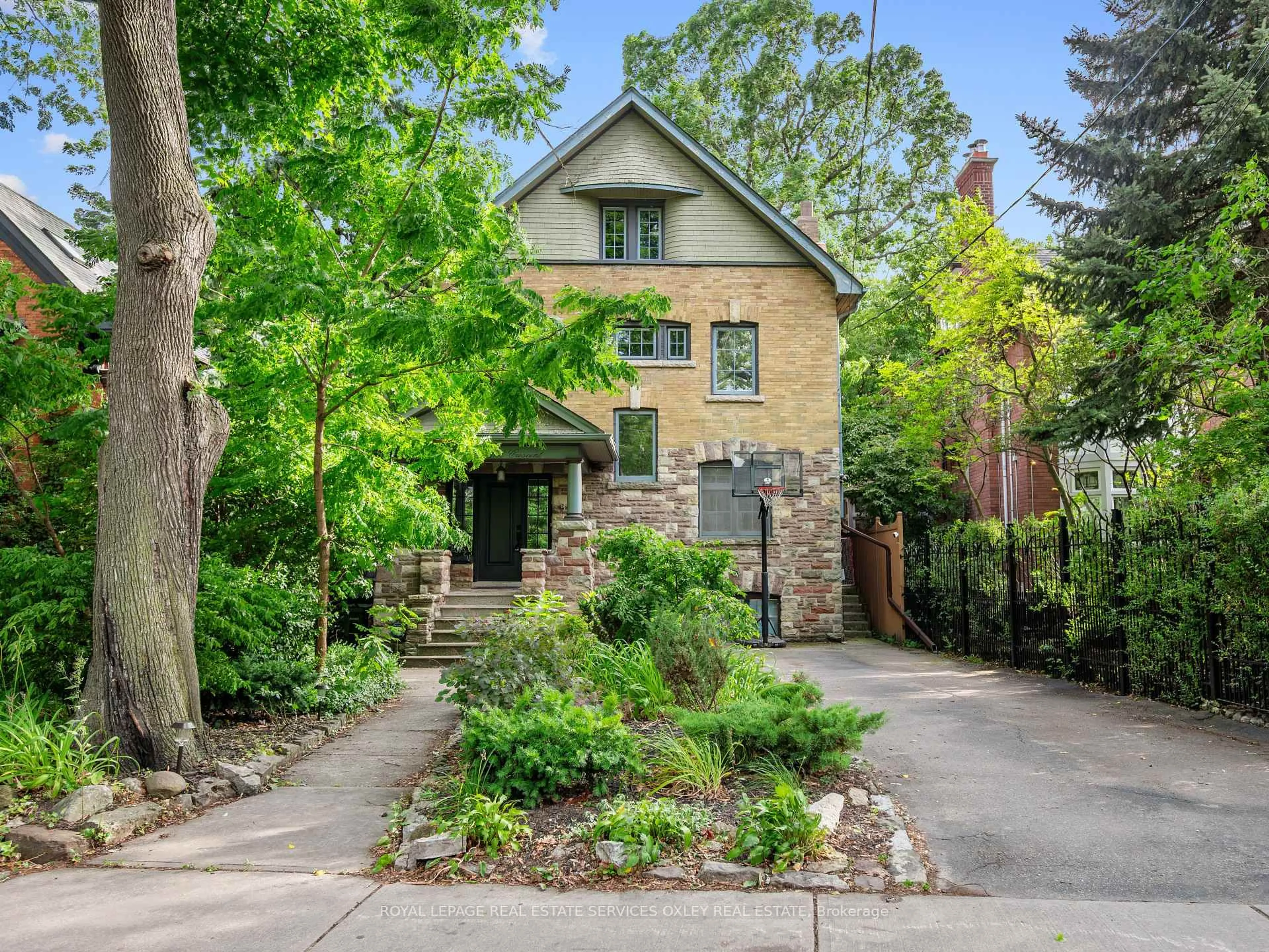 Home with brick exterior material, street for 9 Castle Frank Cres, Toronto Ontario M4W 3A2