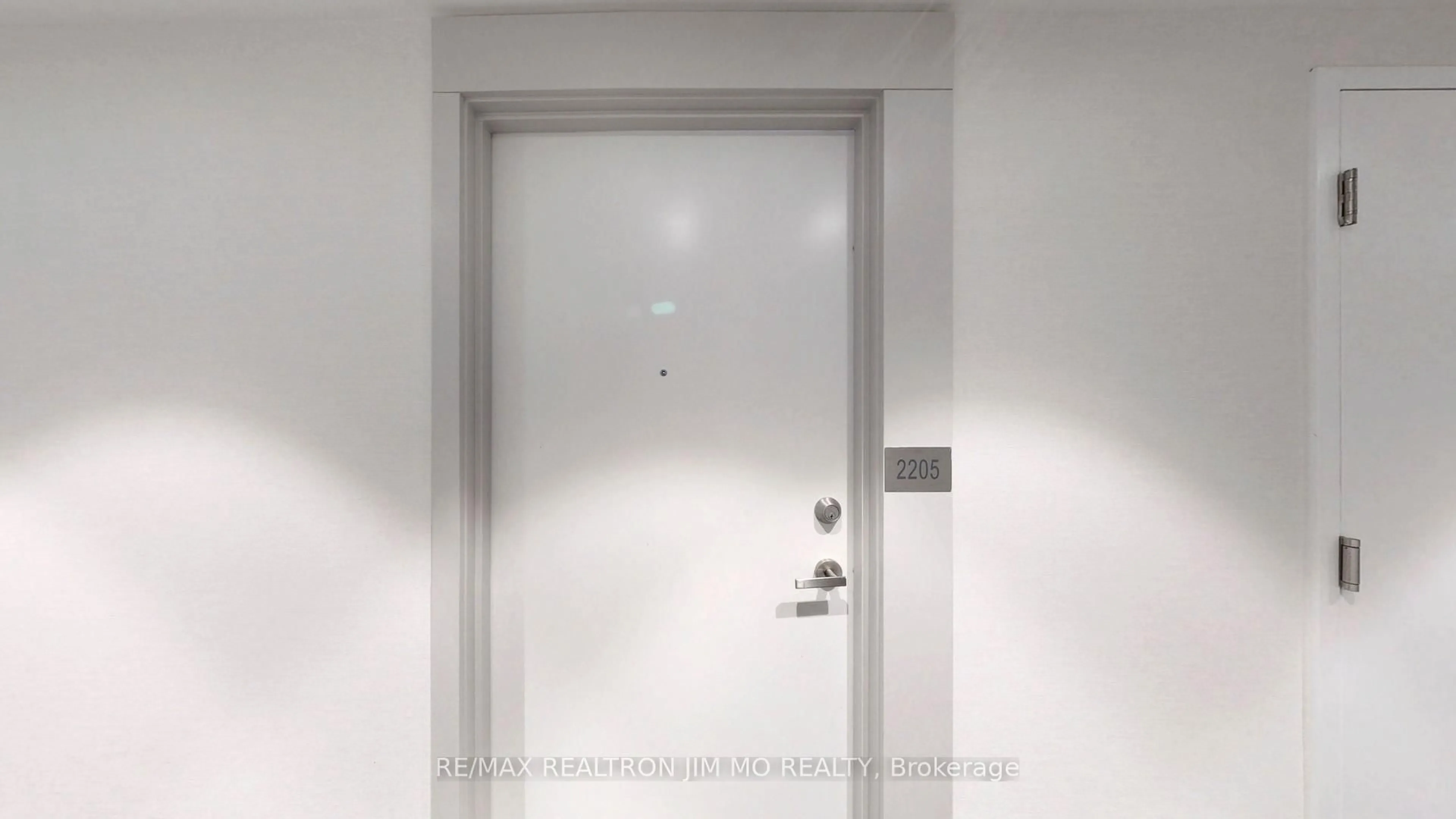 Unknown for 195 Redpath Ave #2205, Toronto Ontario M4P 0E4