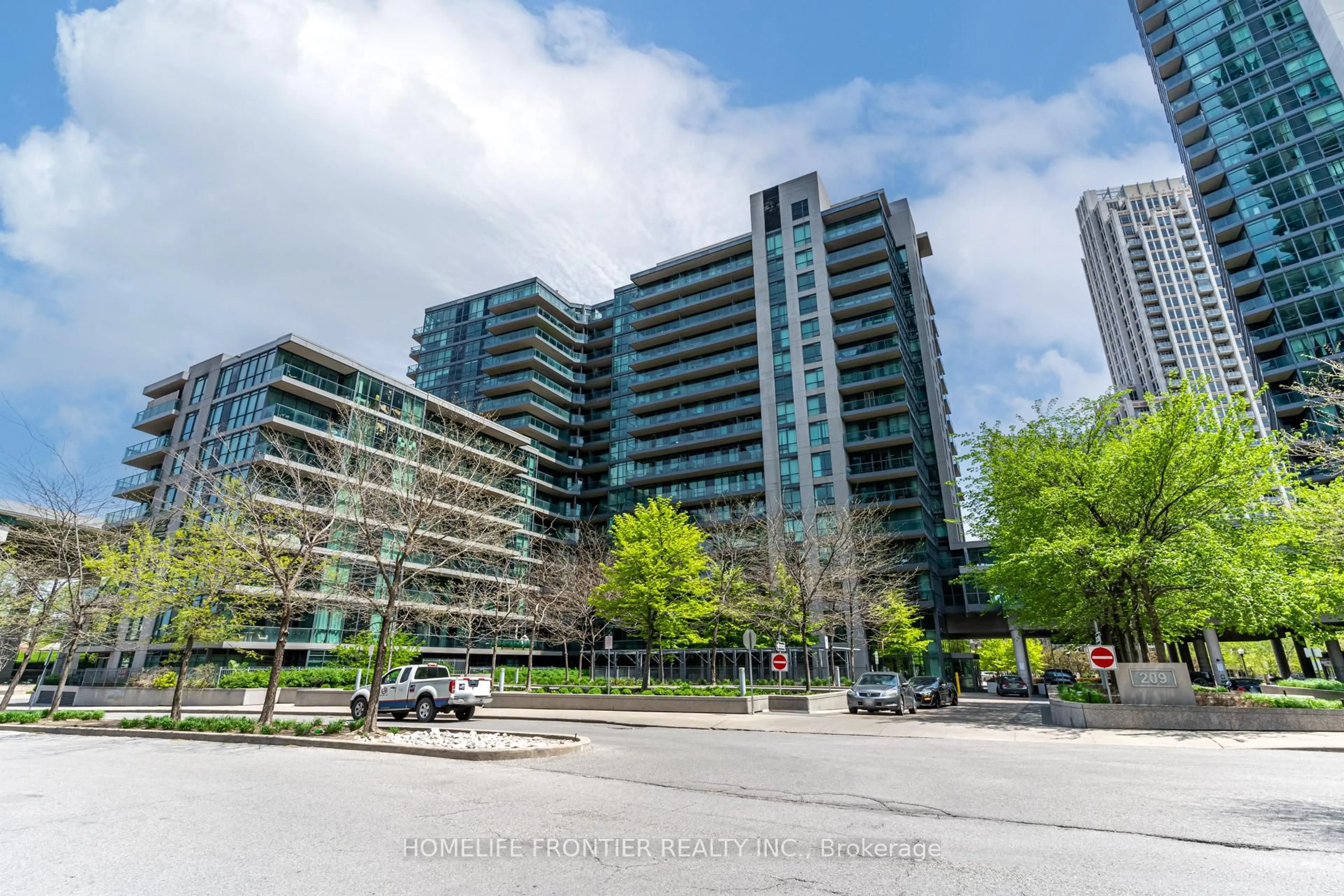 Unknown for 209 Fort York Blvd #383, Toronto Ontario M5V 4A1