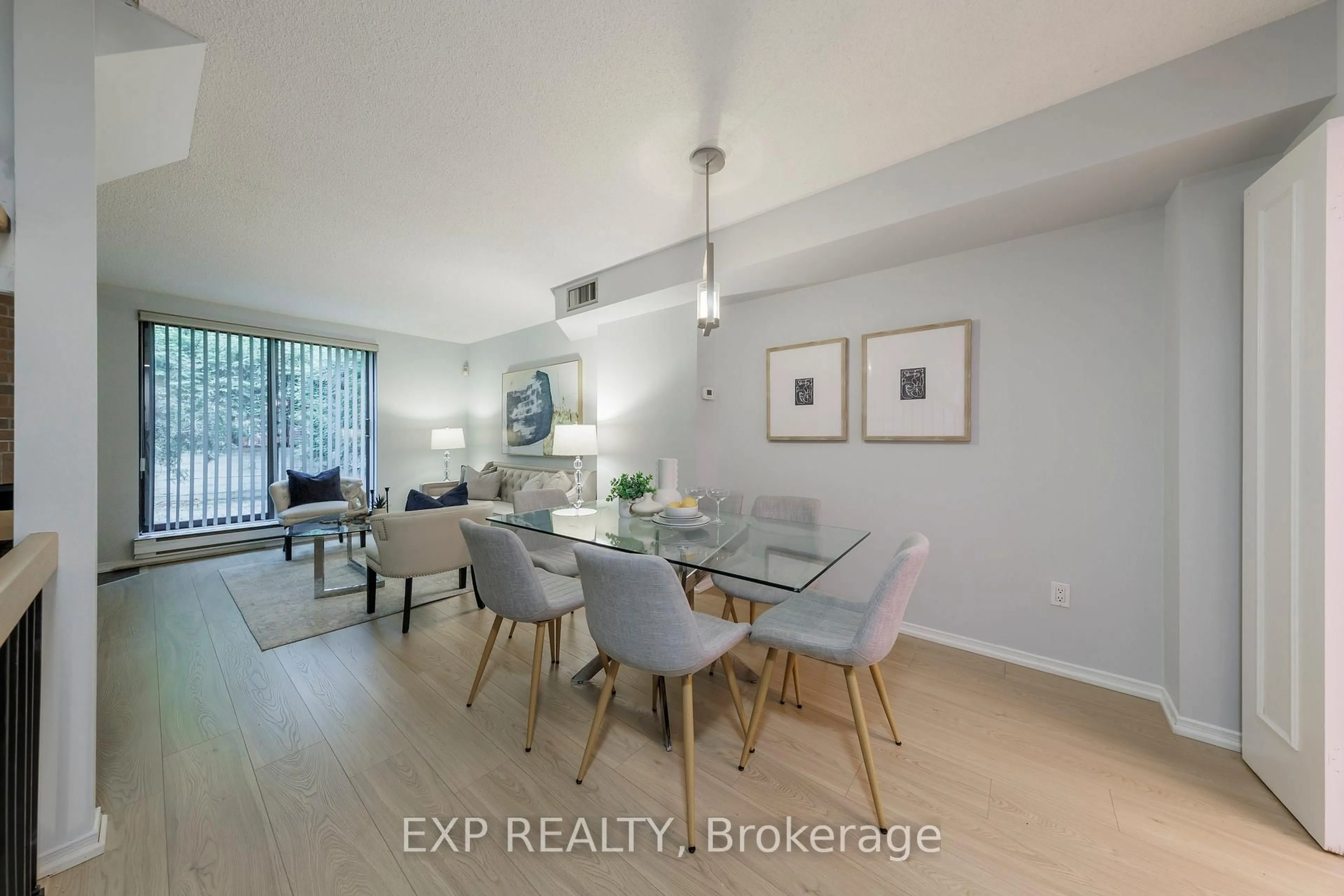 Unknown for 25 Dundonald St, Toronto Ontario M4Y 1K3