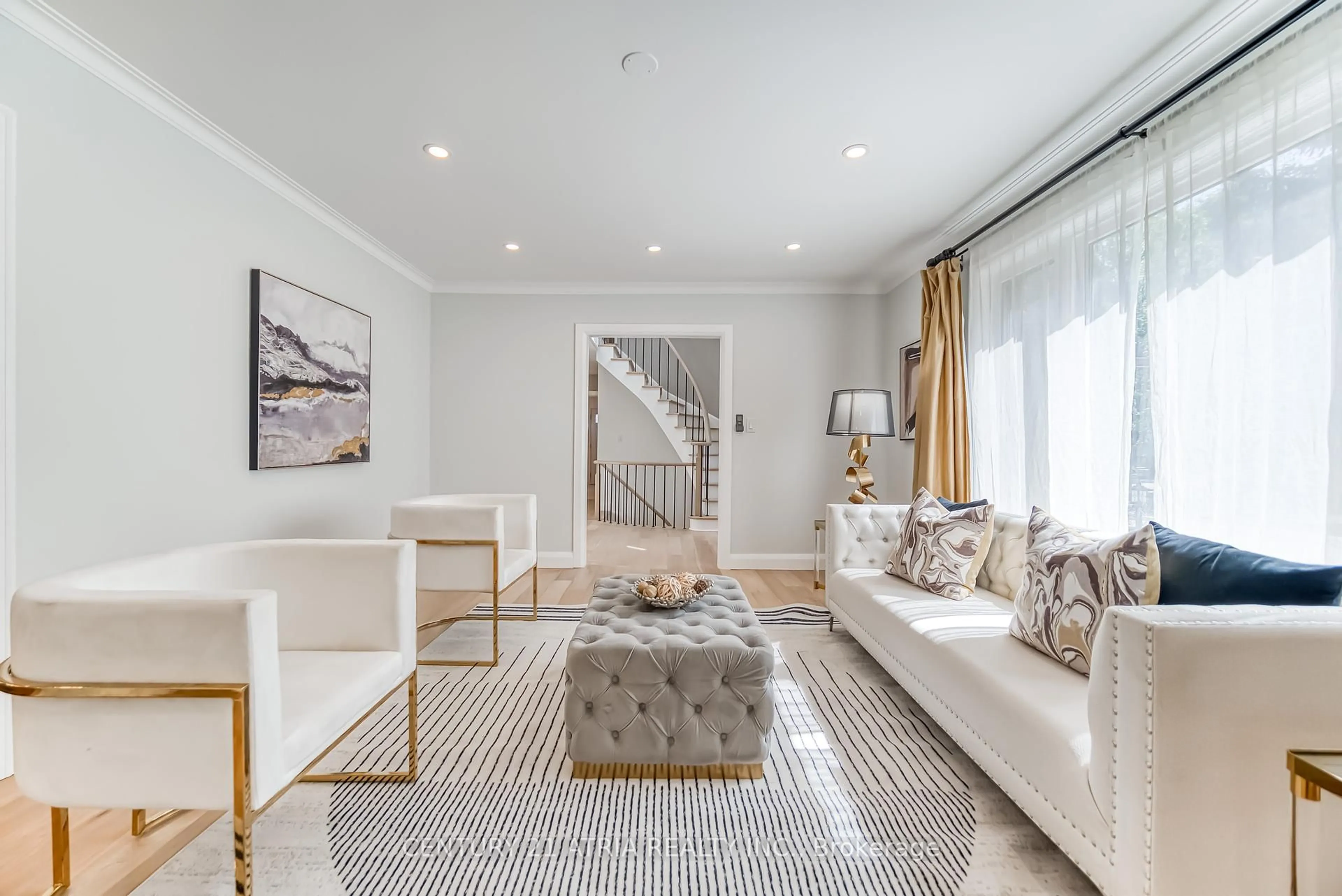 Living room with furniture, unknown for 56 Magpie Cres, Toronto Ontario M2L 2E5