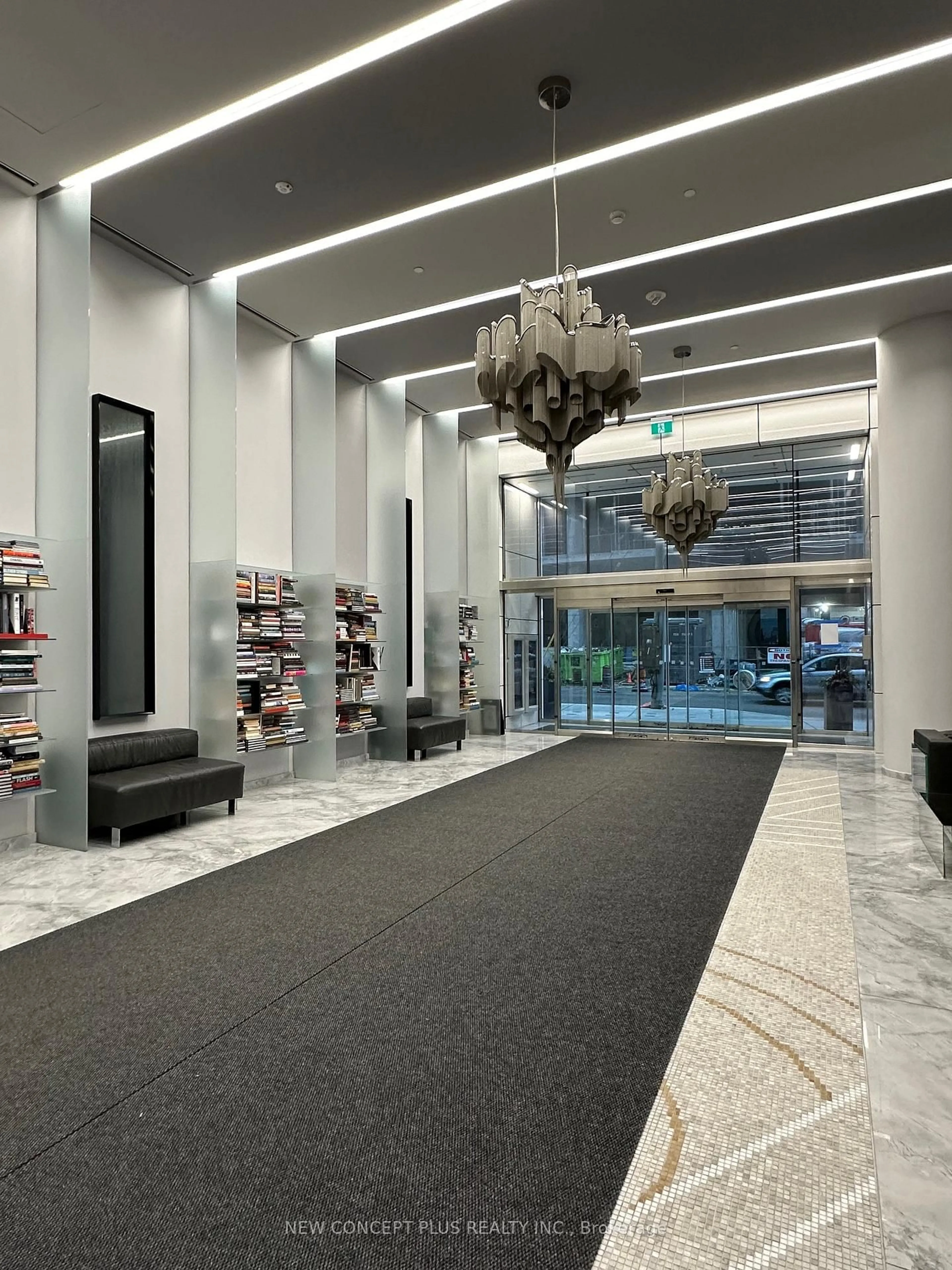 Lobby for 5 Soudan Ave #618, Toronto Ontario M4S 0B1