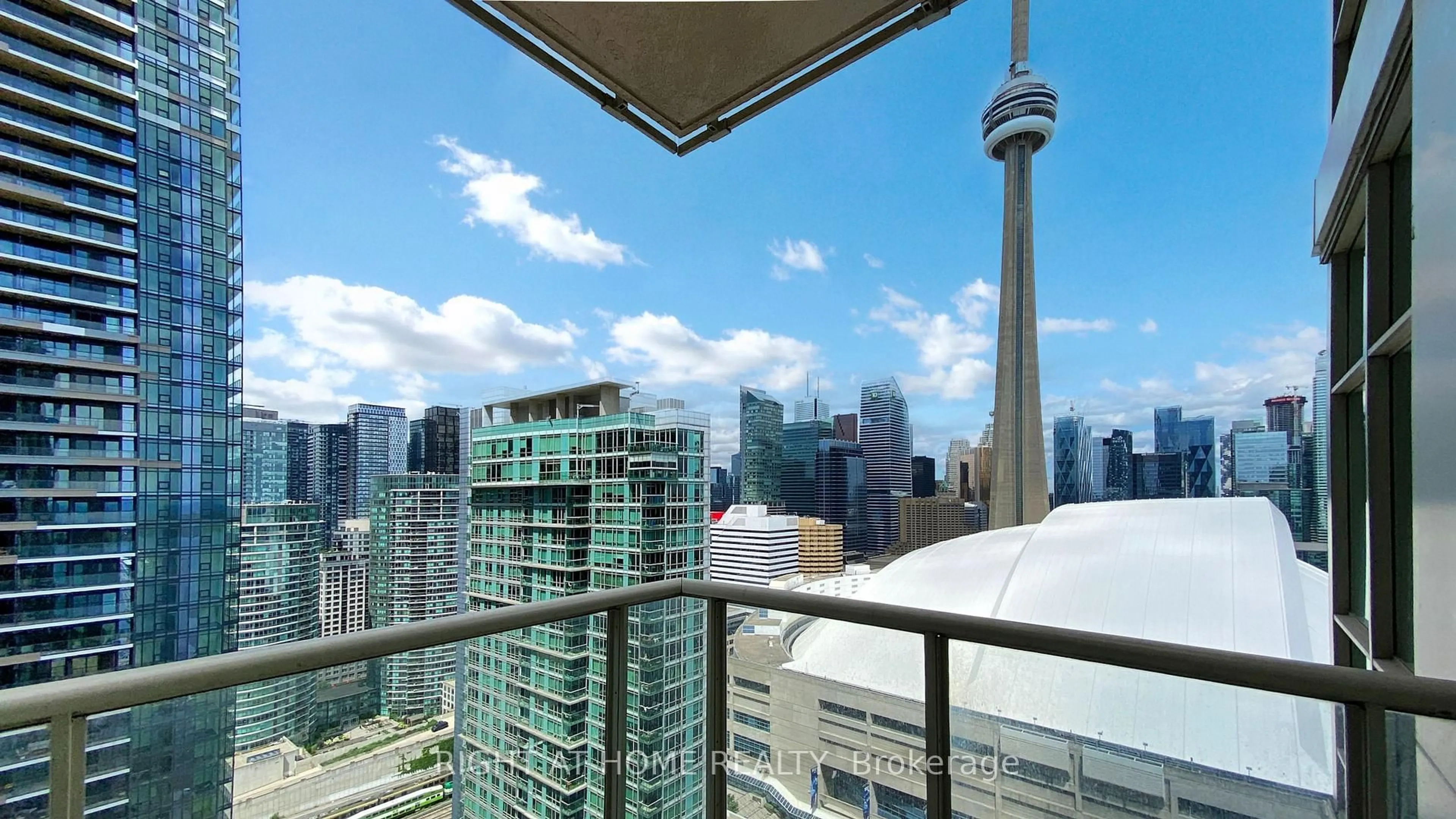 Unknown for 10 Navy Wharf Crt #3606, Toronto Ontario M5V 3V2