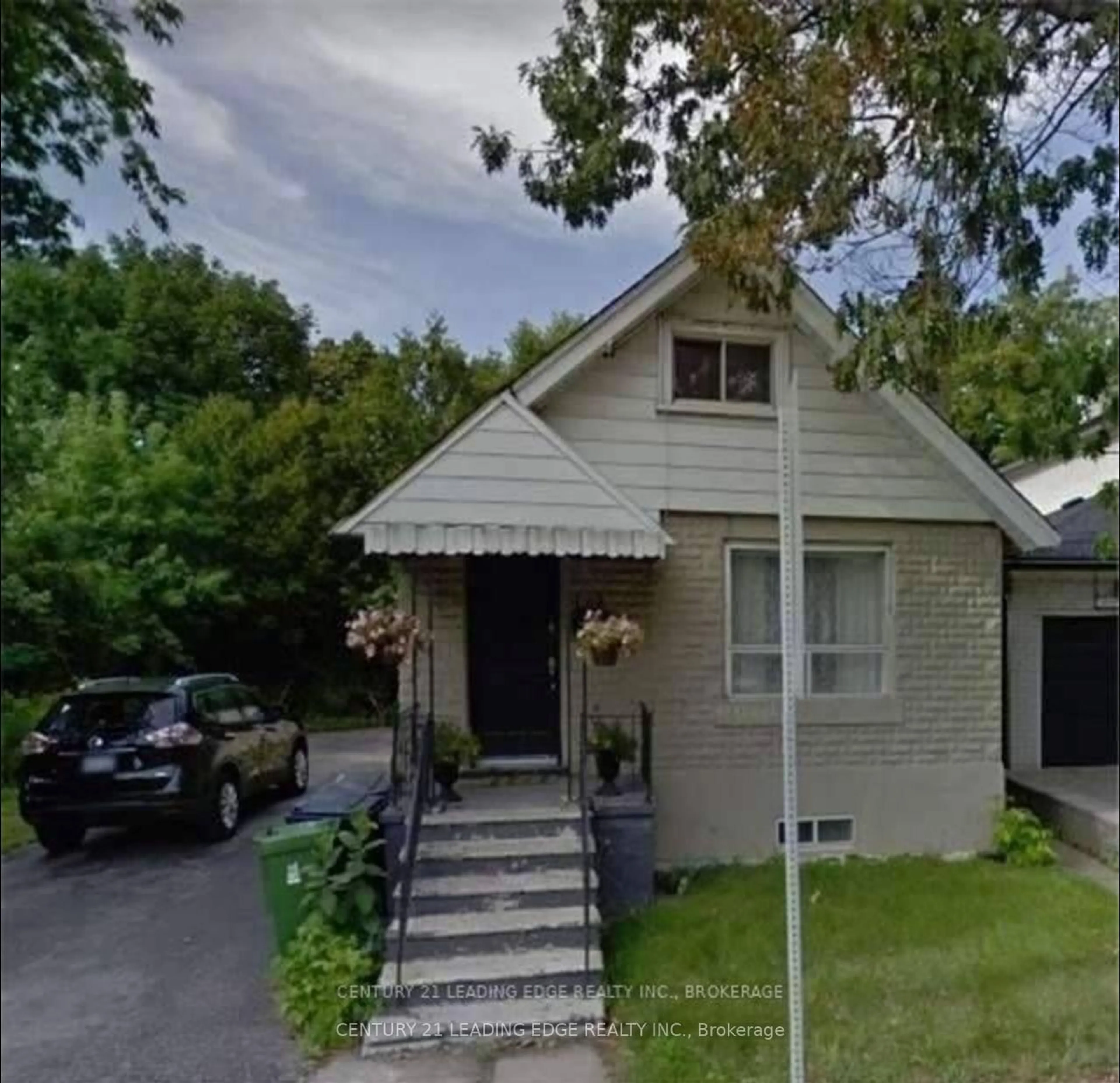Unknown for 360A Lawrence Ave, Toronto Ontario M5M 1B7