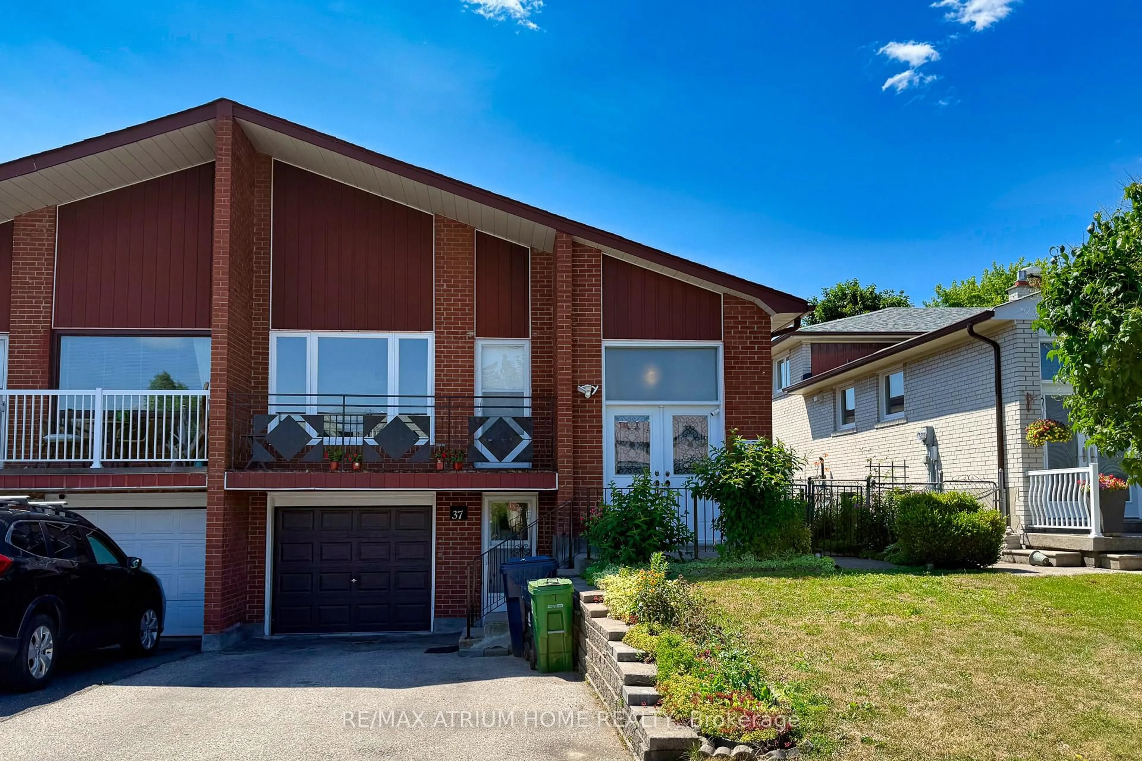 Unknown for 37 Warfield Dr, Toronto Ontario M2J 3S4
