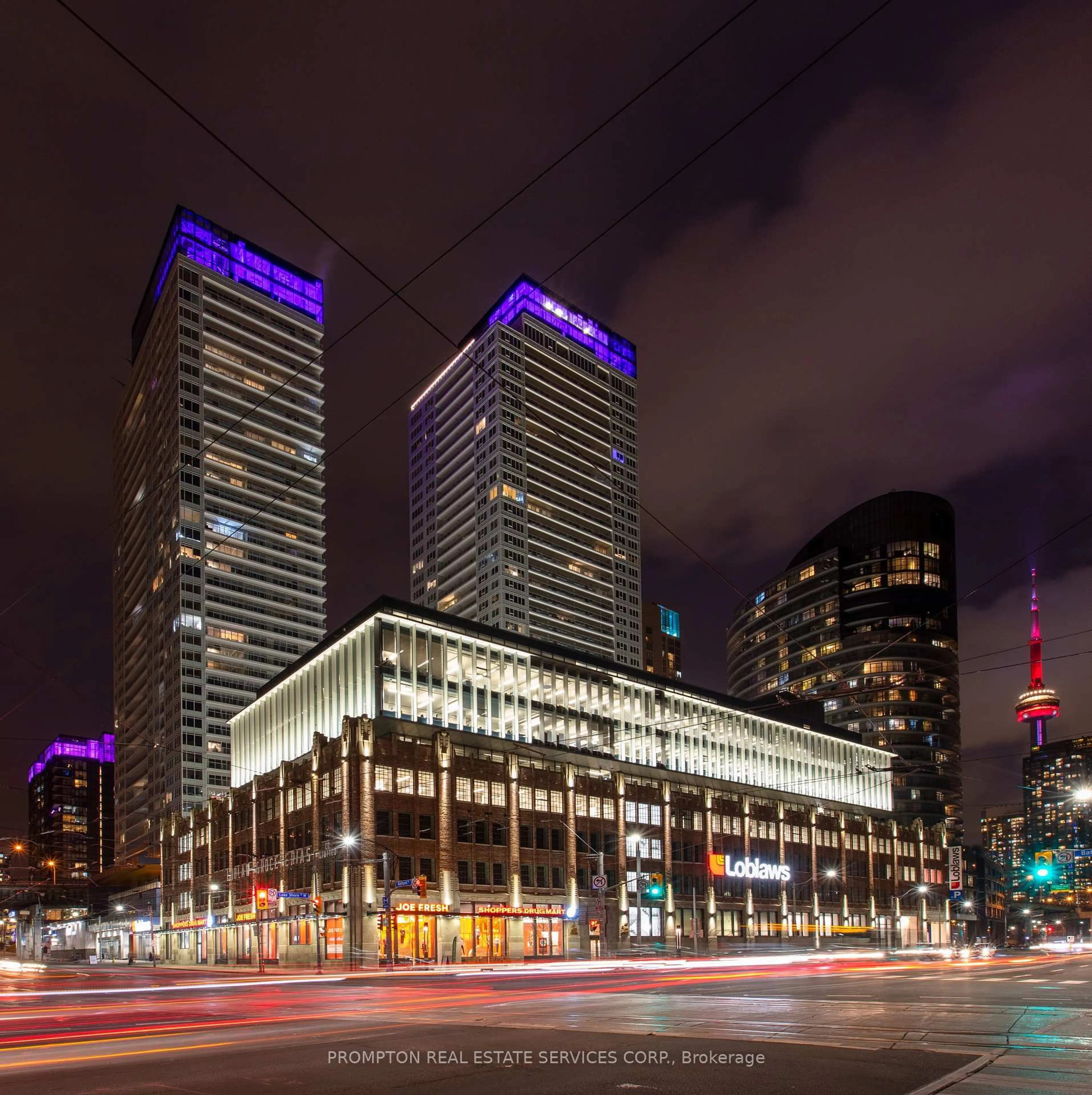Blurry image for 17 Bathurst St #3505, Toronto Ontario M5V 0N1