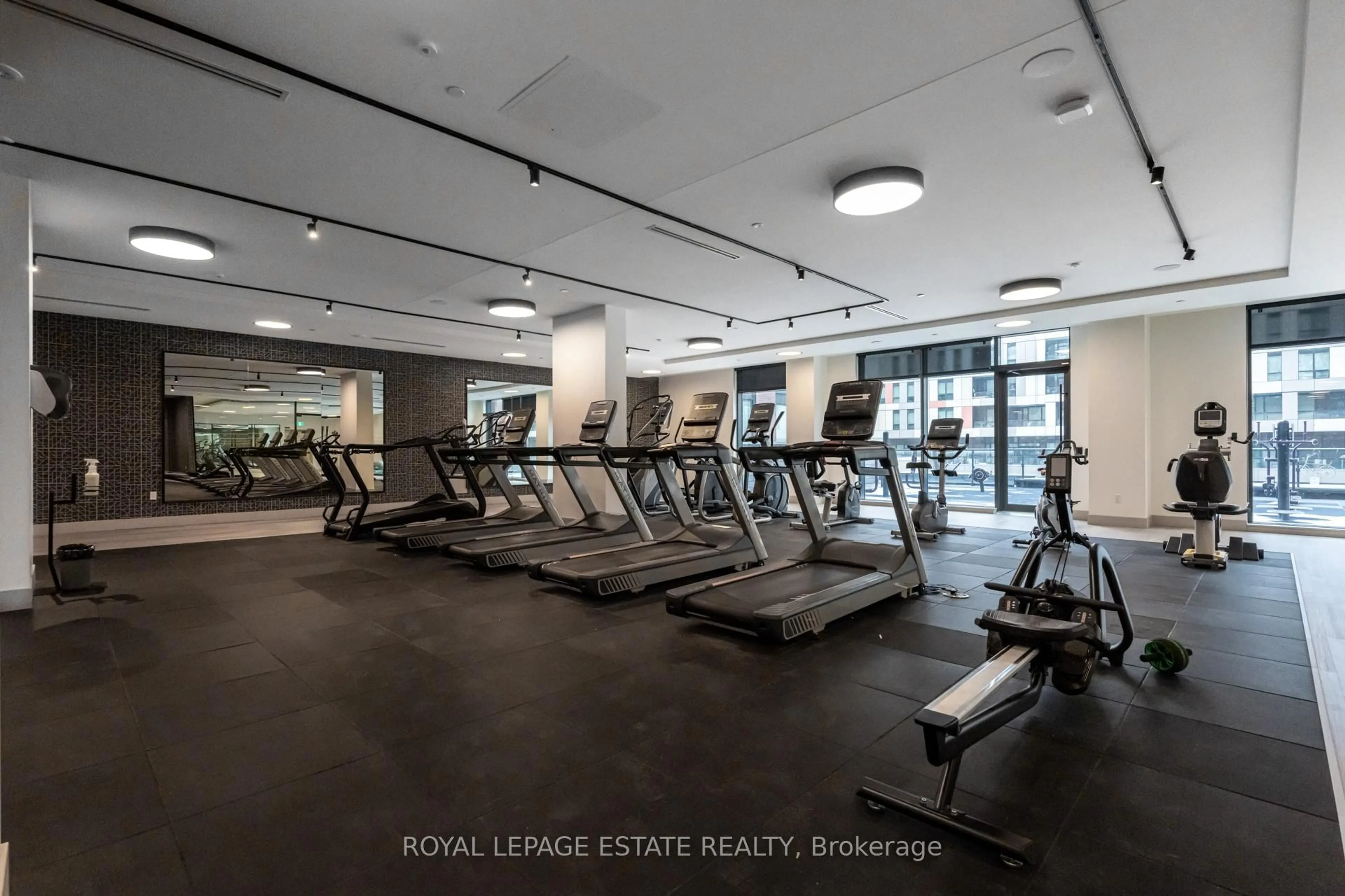 Gym or fitness room for 130 River St #2310, Toronto Ontario M5A 0R8