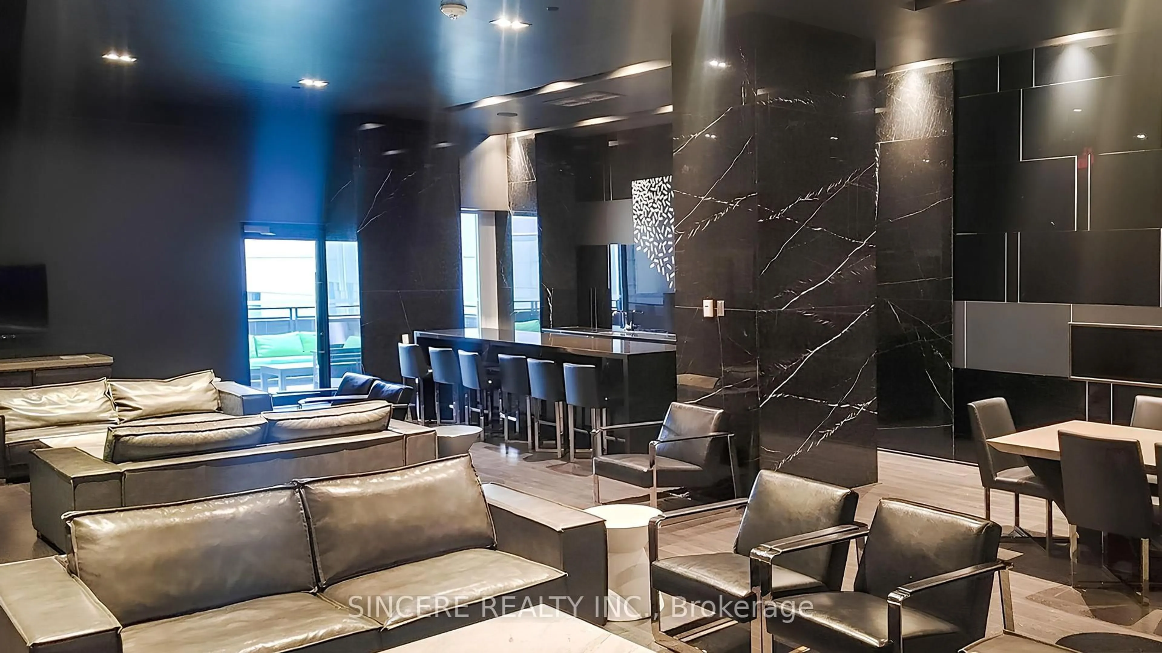 Lobby for 125 Peter St #1811, Toronto Ontario M5V 0M2