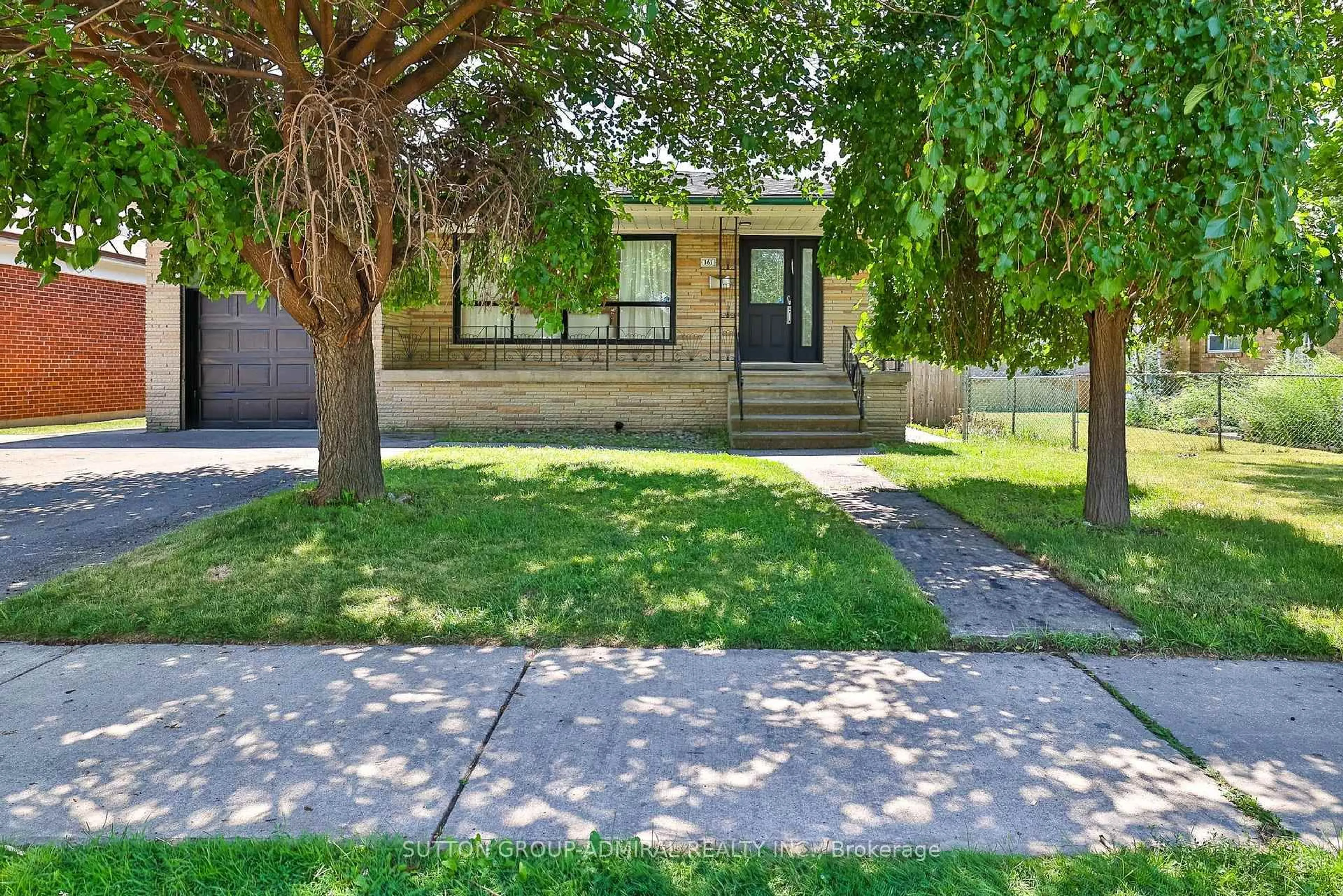 Unknown for 161 Ranee Ave, Toronto Ontario M6A 1N3