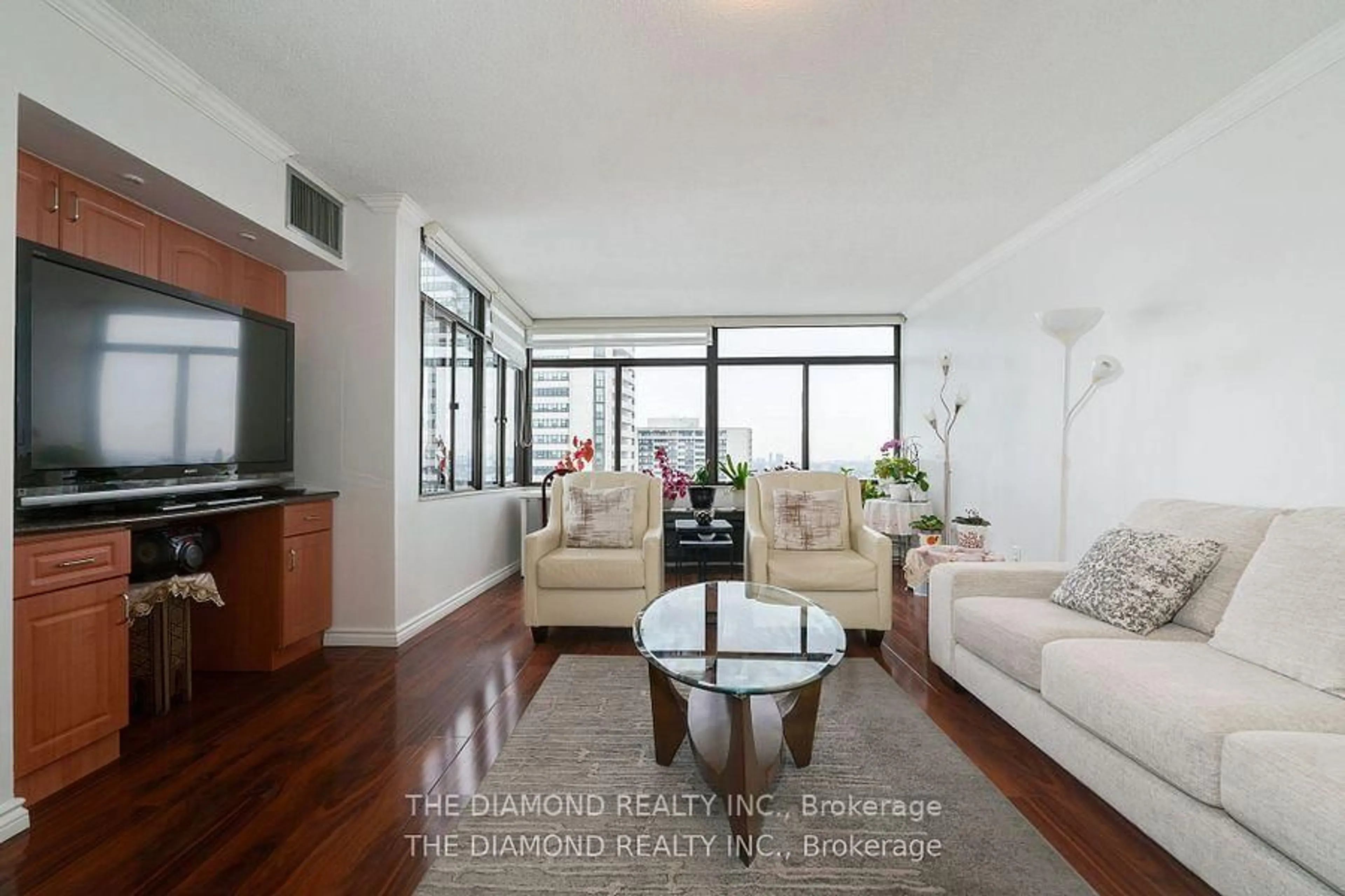Living room with furniture, unknown for 1555 Finch Ave #2207, Toronto Ontario M2J 4X9