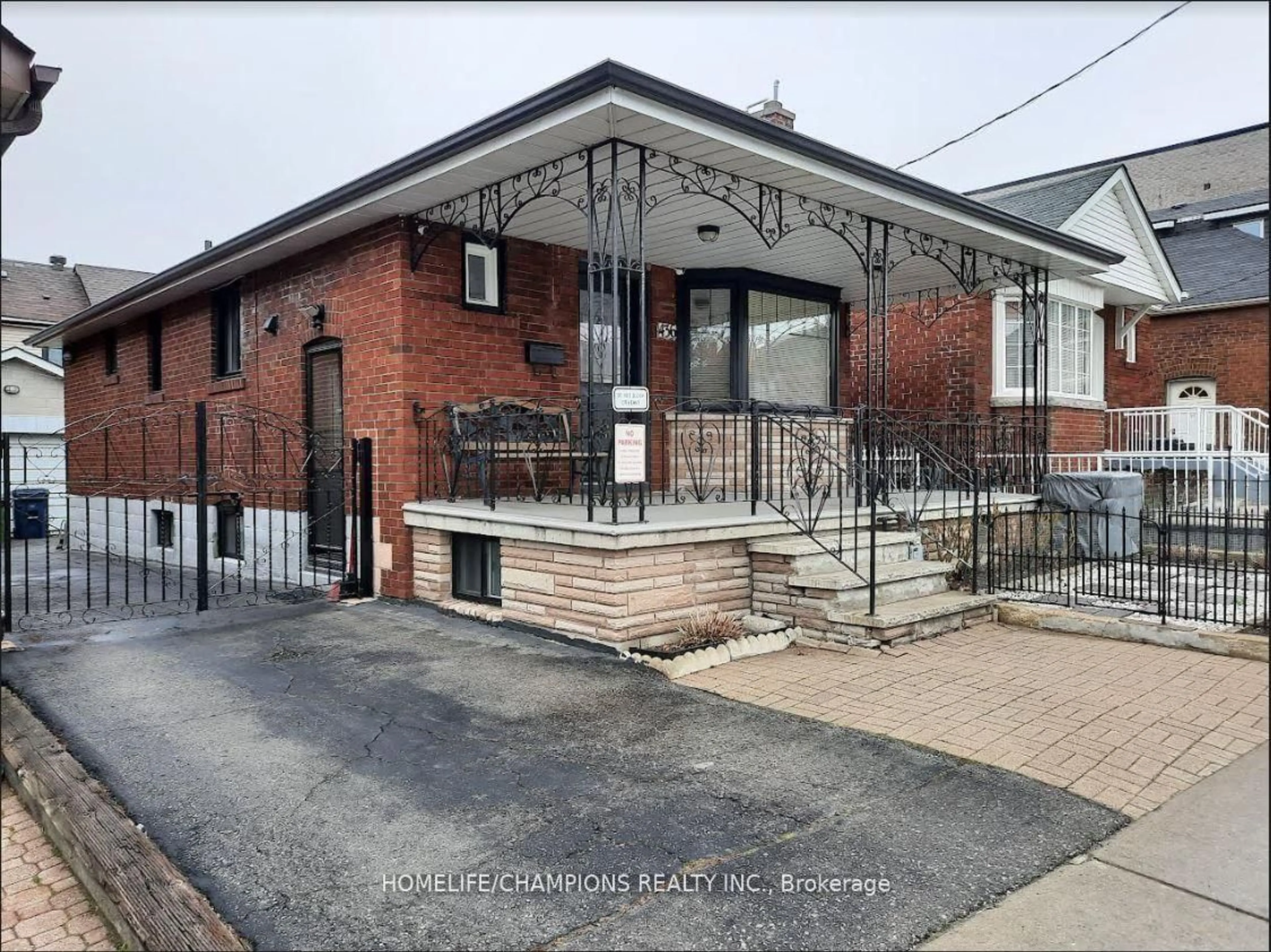 Home with brick exterior material, street for 436 Oakwood Ave, Toronto Ontario M6E 2W5