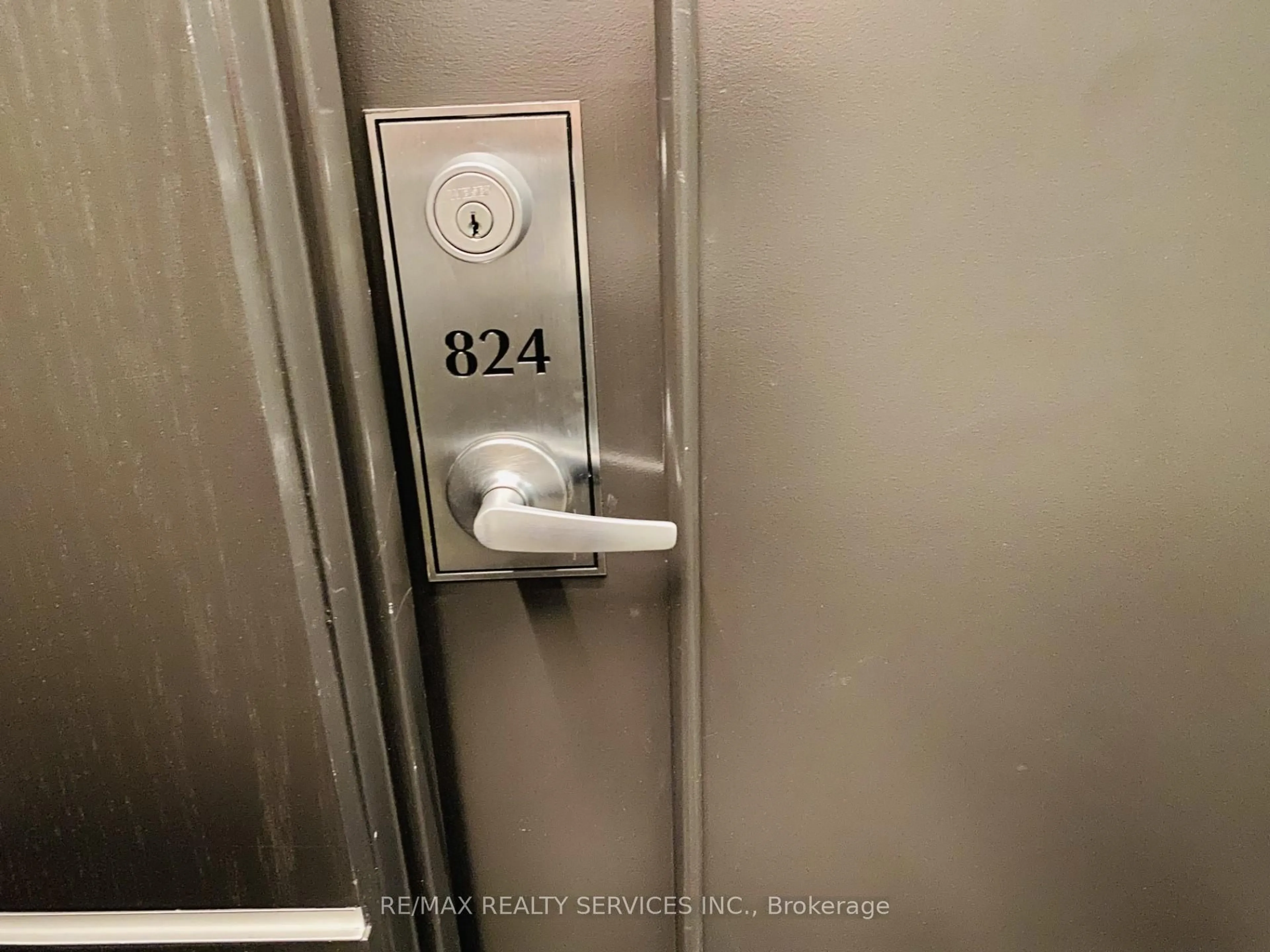 Unknown for 525 Wilson Ave #824, Toronto Ontario M3H 0A7