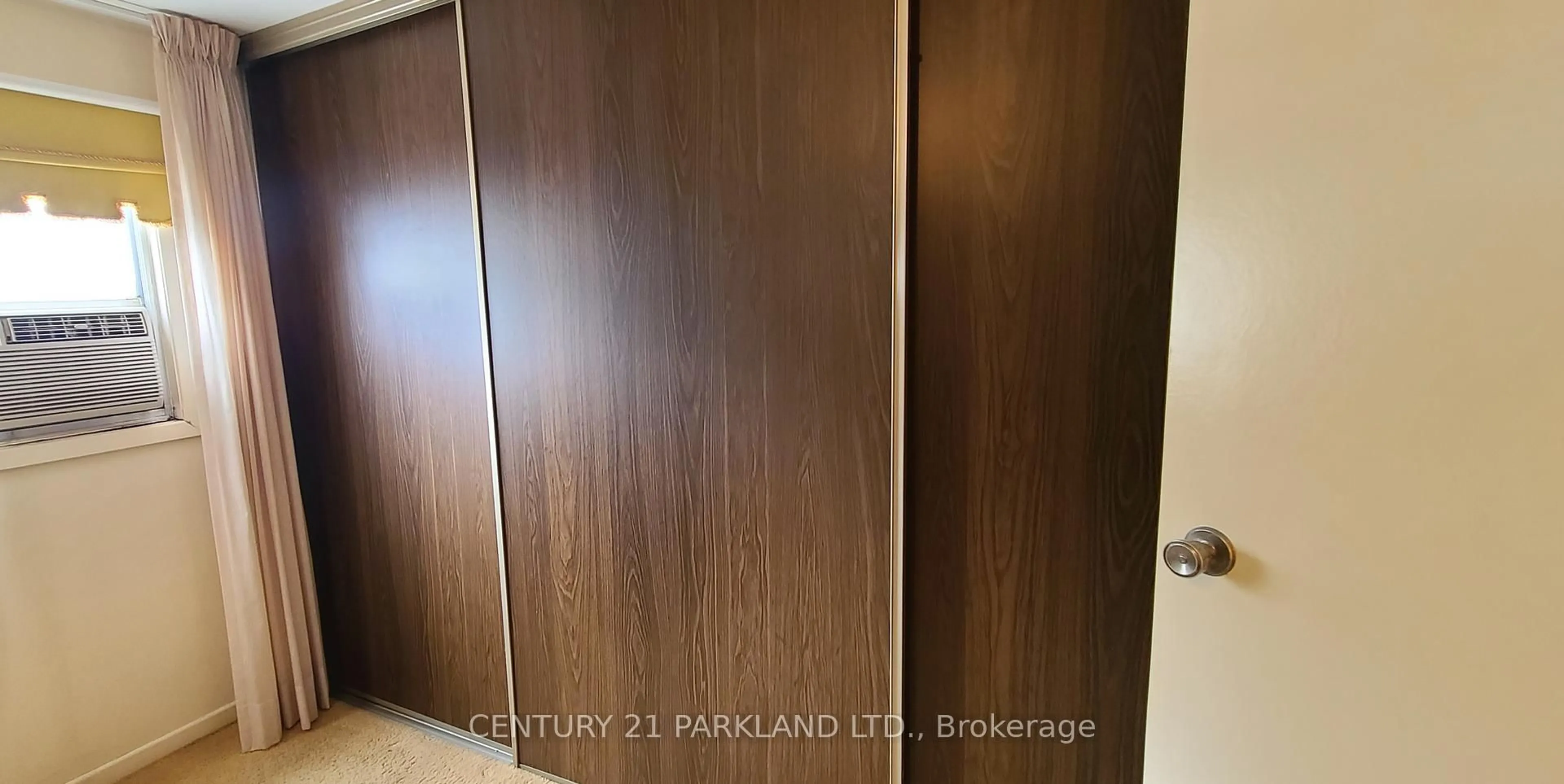 Unknown for 42 Antibes Dr, Toronto Ontario M2R 3K4