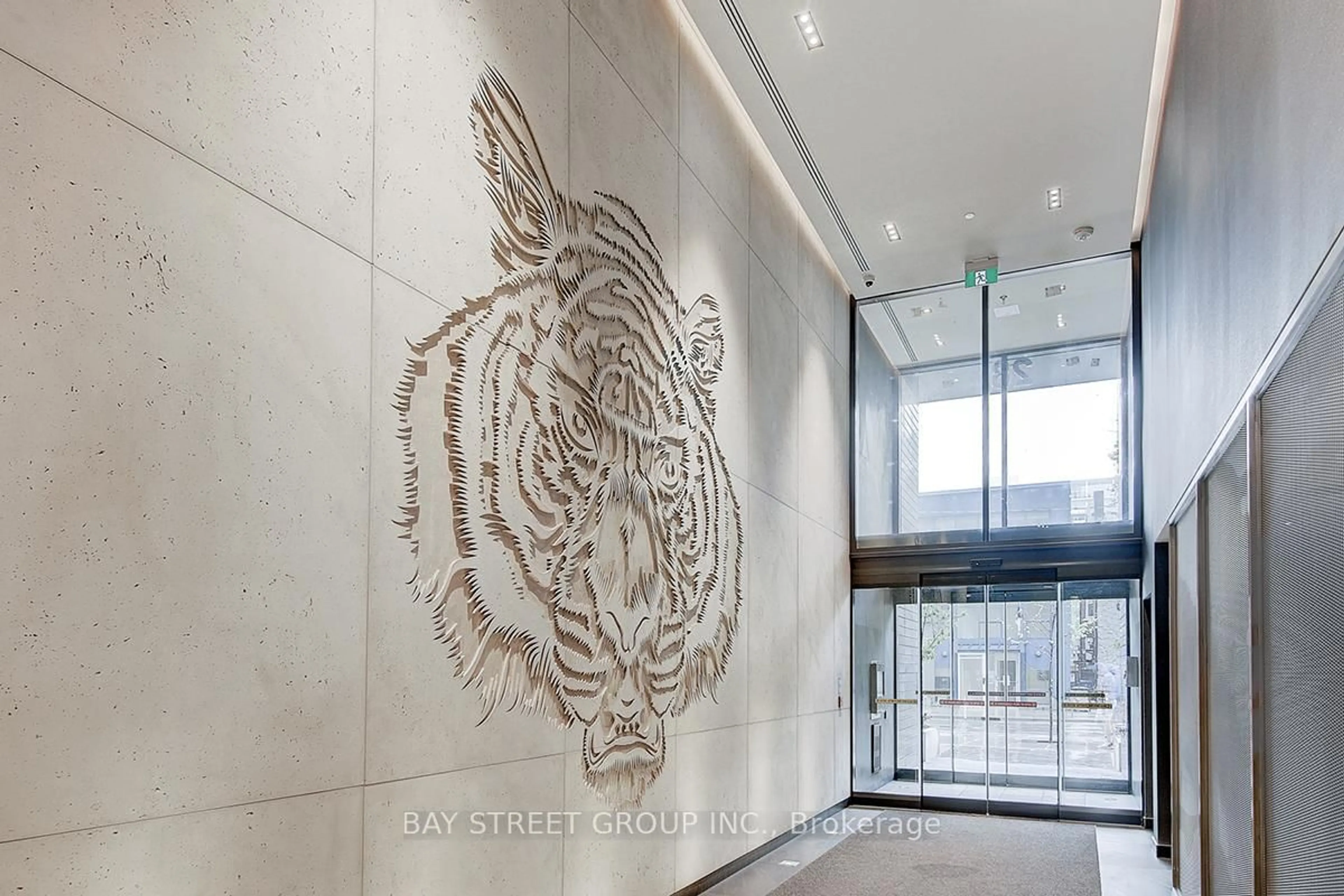 Indoor foyer for 28 Wellesley St #3107, Toronto Ontario M4Y 0C4