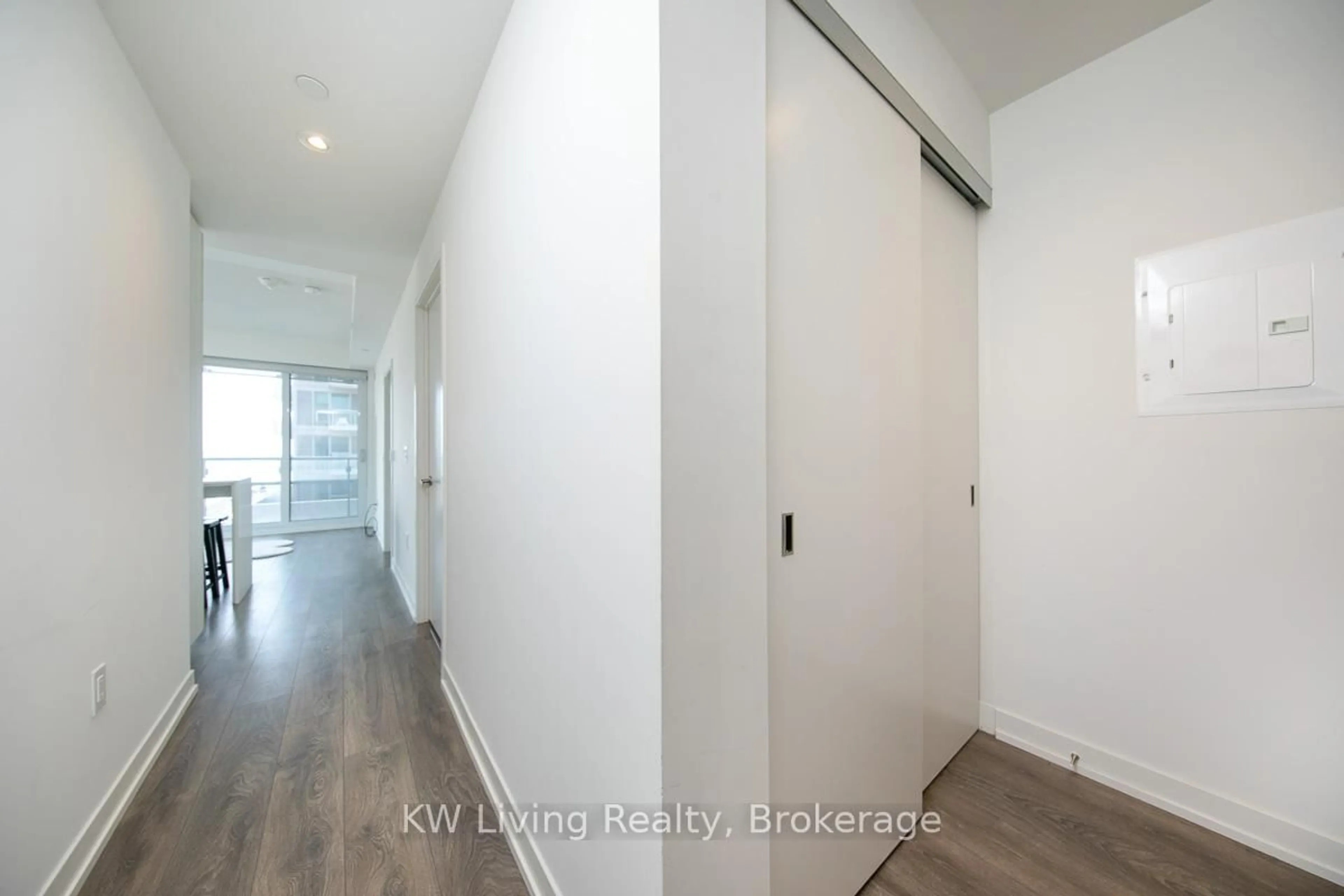 Unknown for 15 Lower Jarvis St #815, Toronto Ontario M5E 0C4