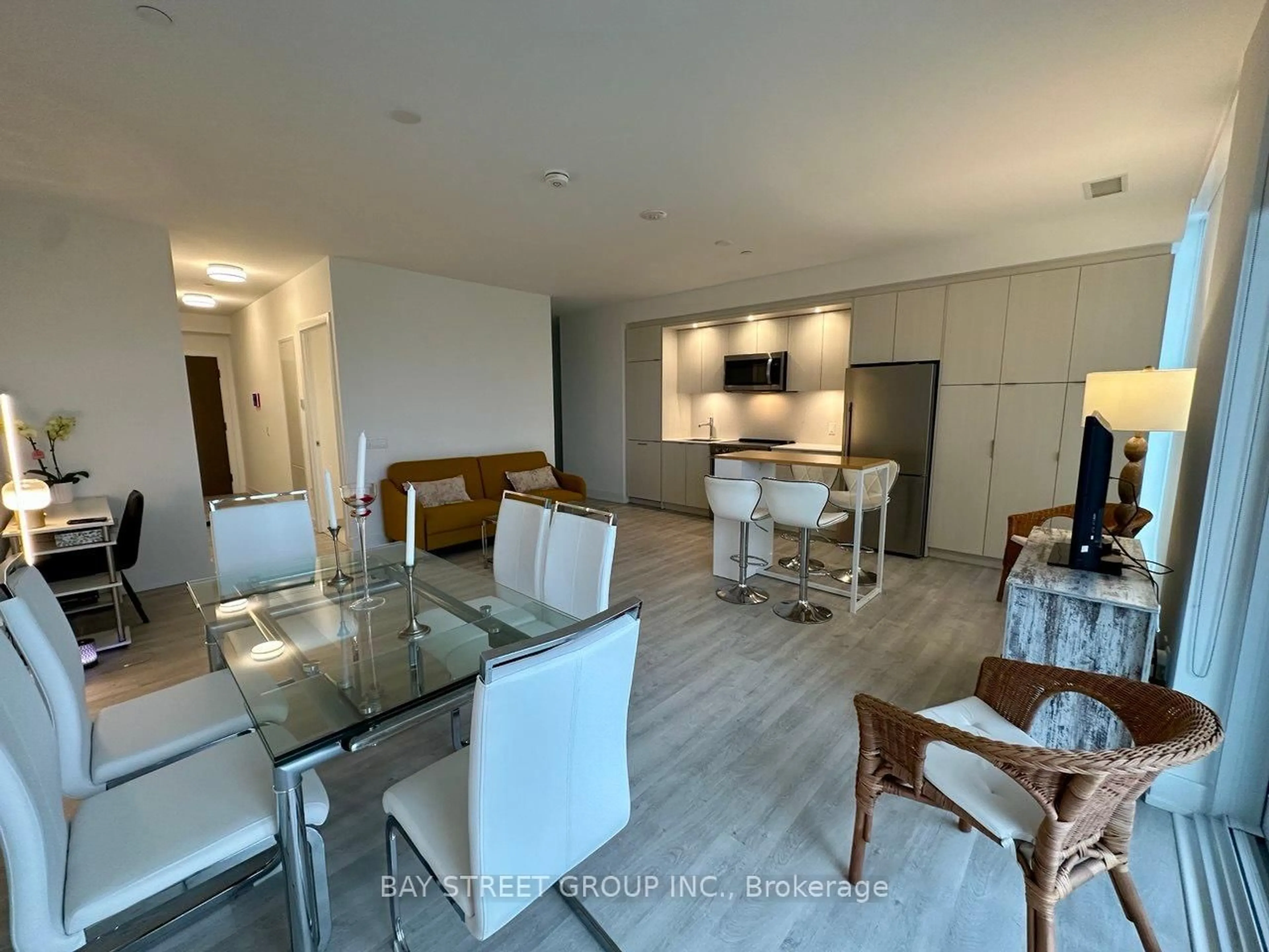 Unknown for 30 Inn On The Park Dr #2207, Toronto Ontario M3C 0P7