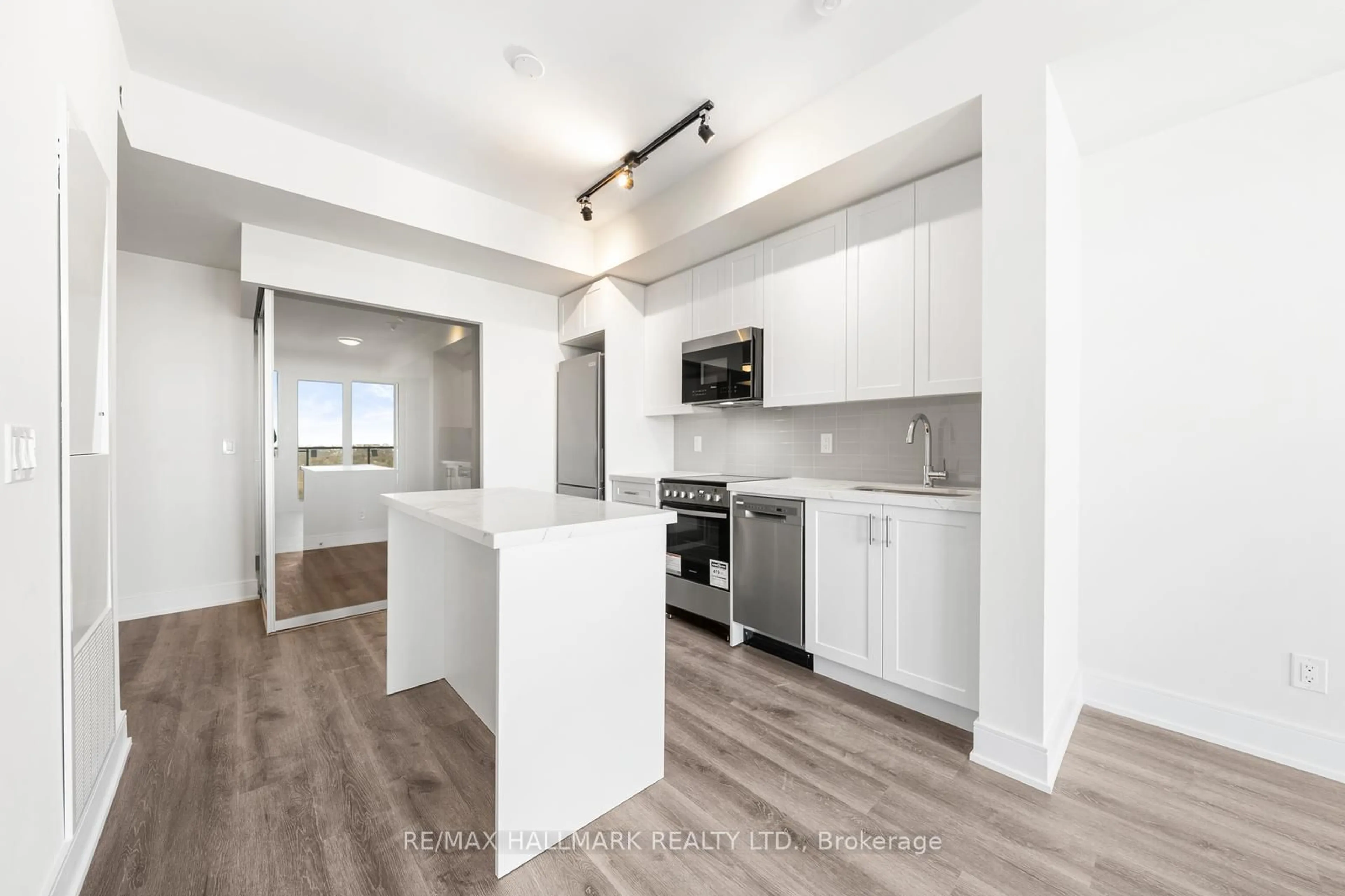 Open concept kitchen, unknown for 15 Ellerslie Ave #3001, Toronto Ontario M2N 5P6