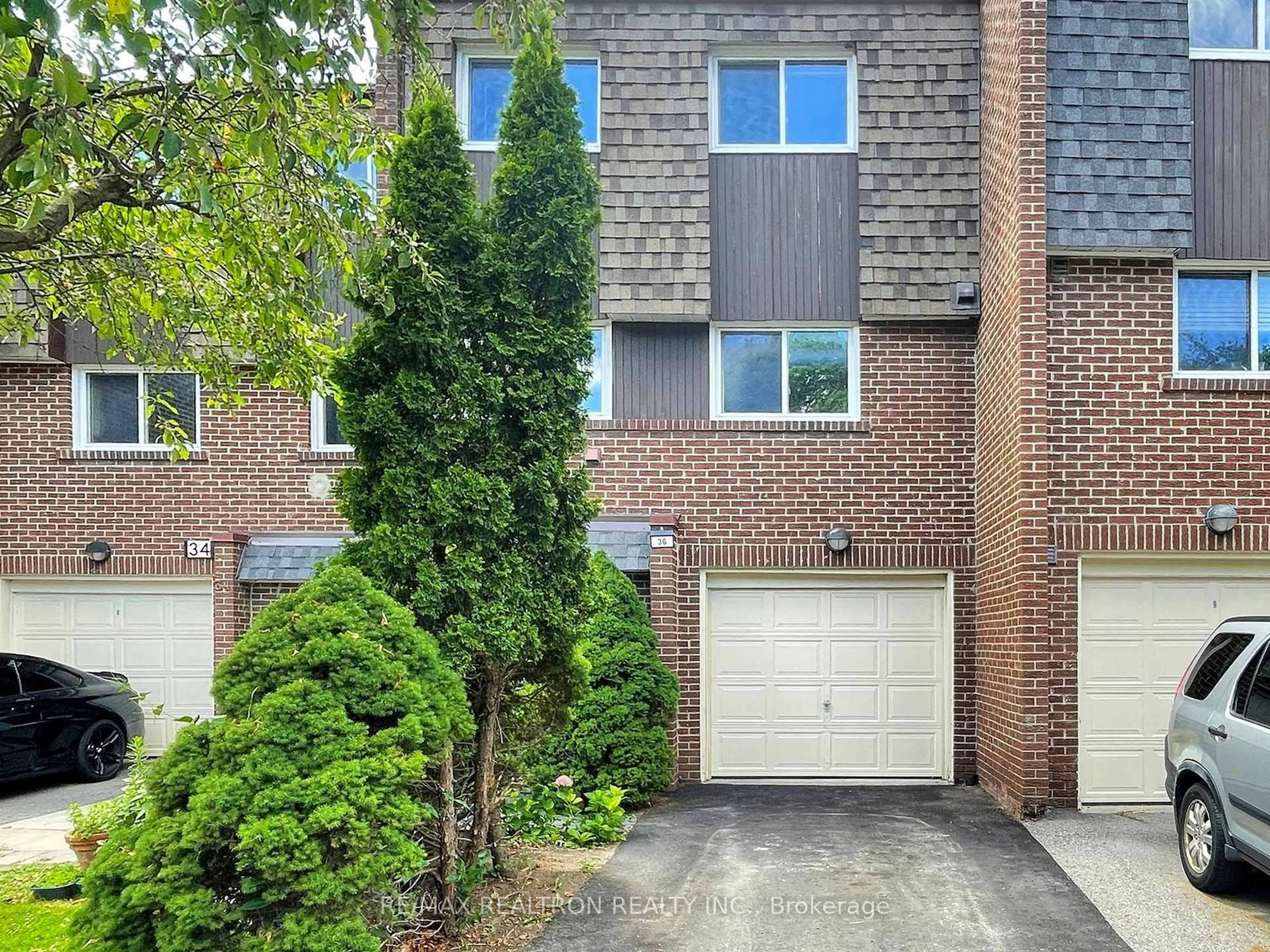 Home with brick exterior material, street for 36 Windy Gfwy, Toronto Ontario M3C 3A7