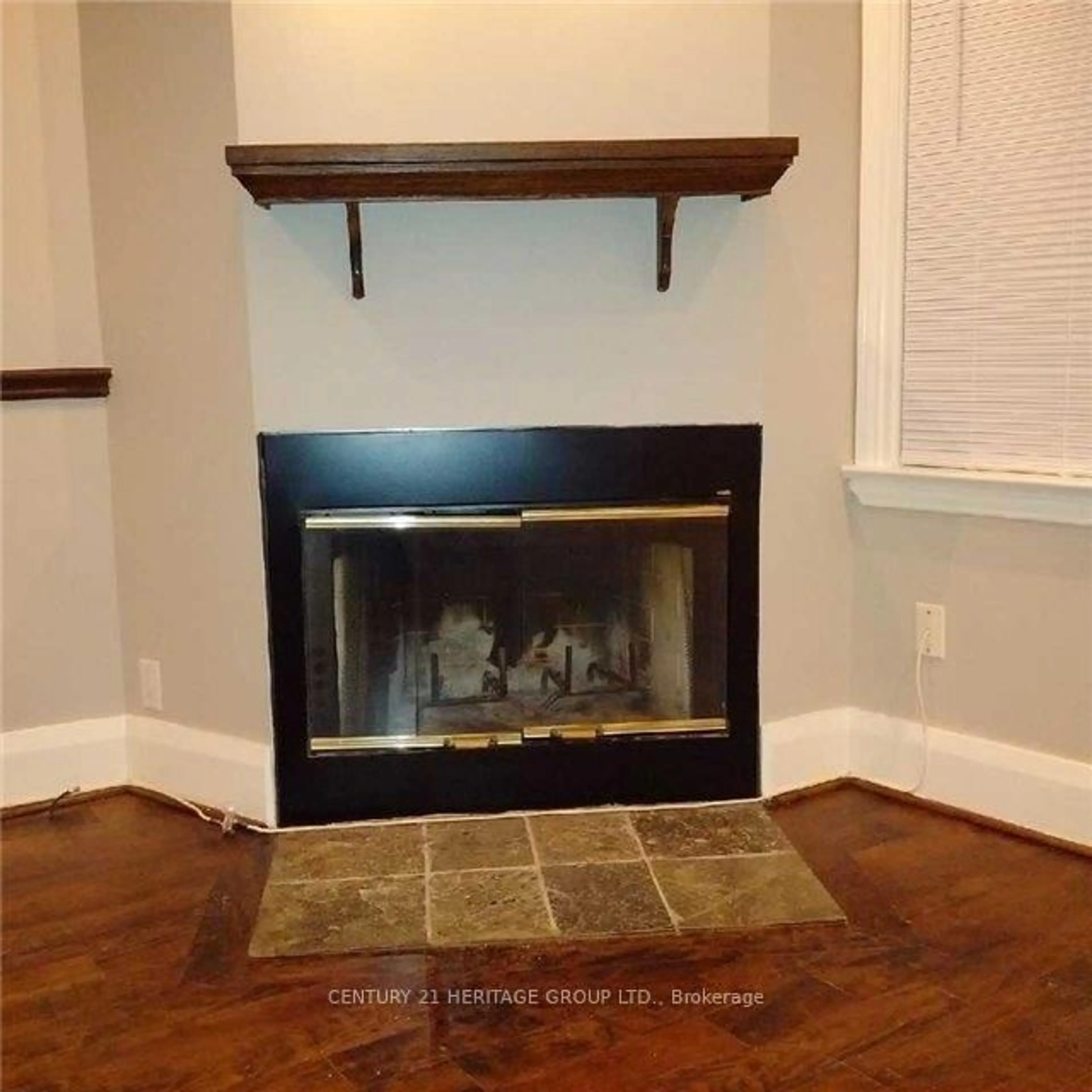 A pic of a room for 107 Helendale Ave, Toronto Ontario M4R 1C6