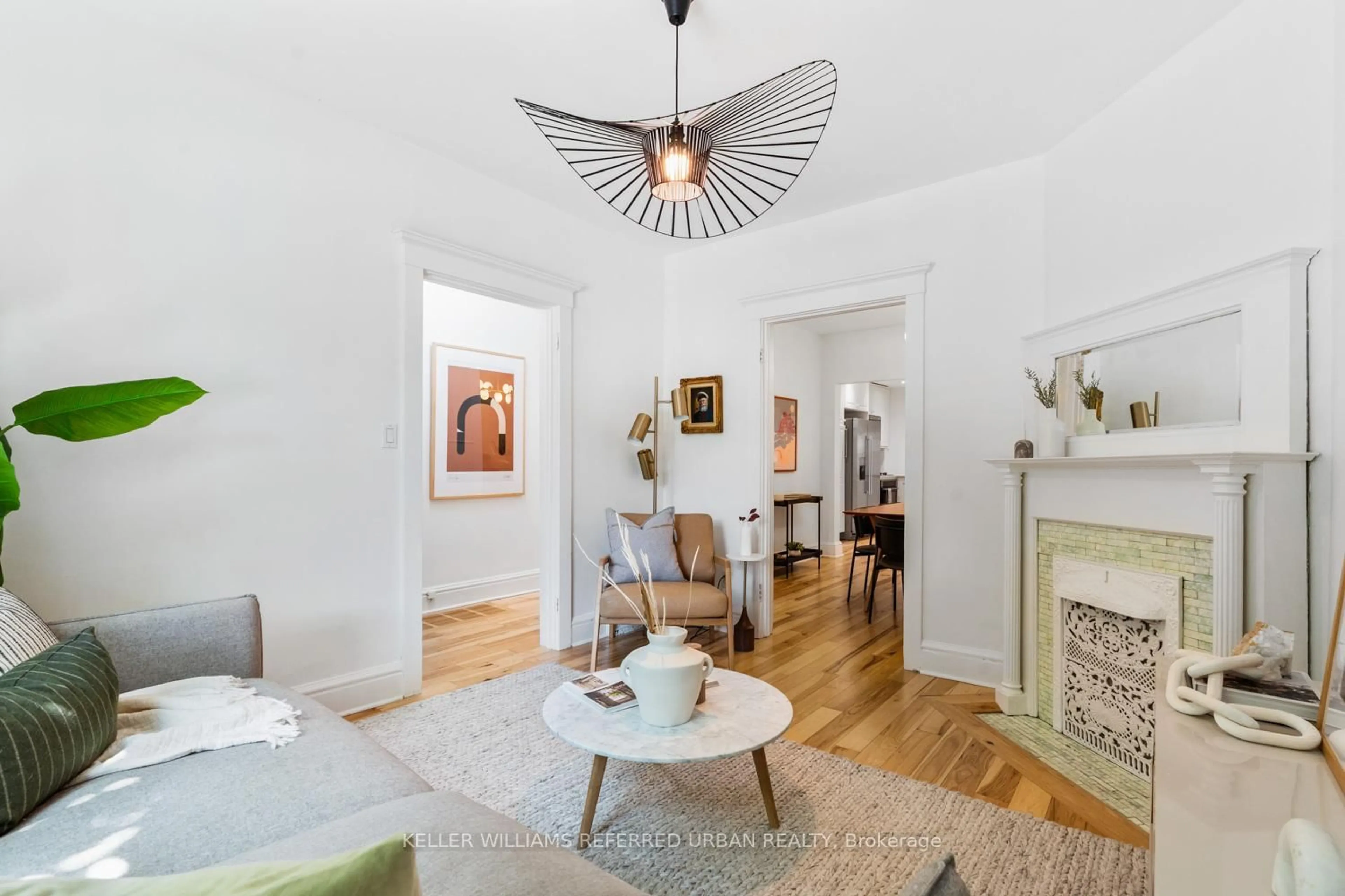 Living room with furniture, unknown for 767 Dufferin St, Toronto Ontario M6H 3K8
