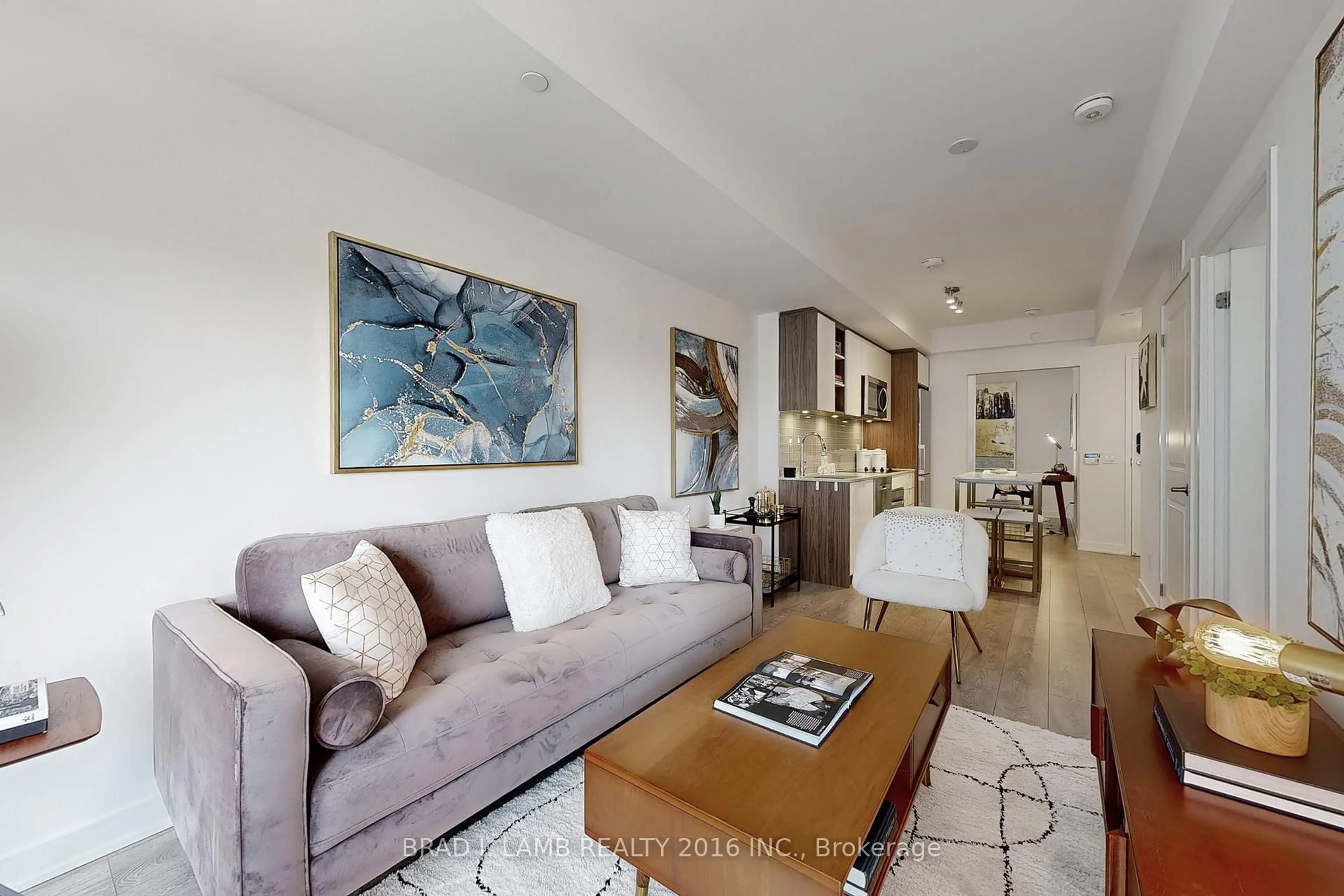 Living room with furniture, unknown for 543 Richmond St #545, Toronto Ontario M5V 1Y9