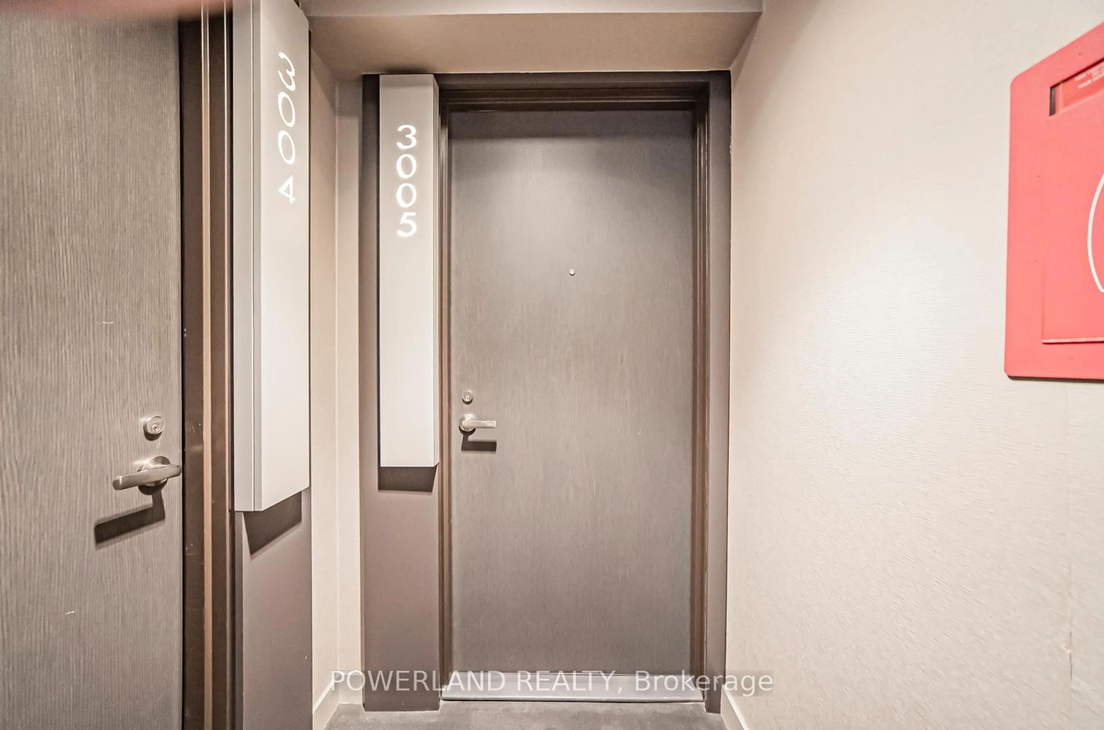 Indoor entryway for 16 Bonnycastle St #3005, Toronto Ontario M5A 0C9